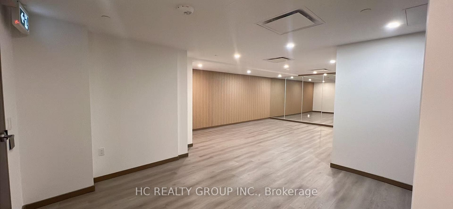 3429 Sheppard Avenue Unit B 901 photo 13