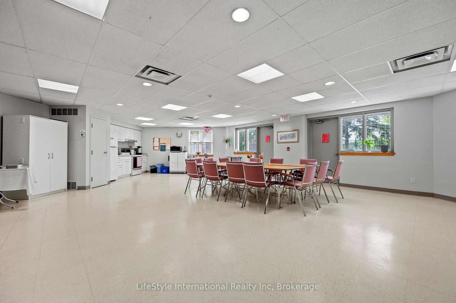 208 Silvercreek Parkway Unit 210 photo 43