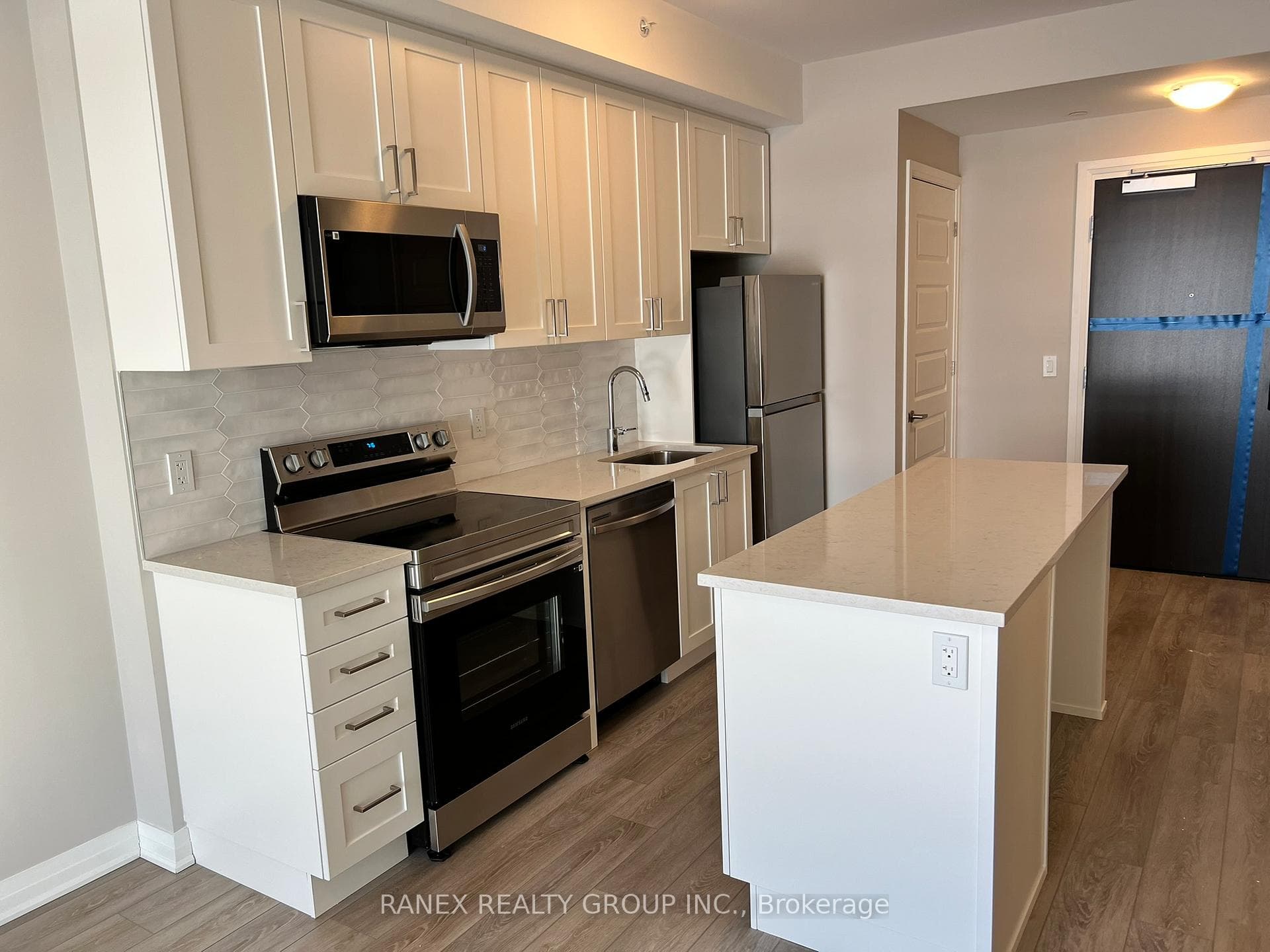 490 Gordon Krantz Avenue Unit 419 photo 15