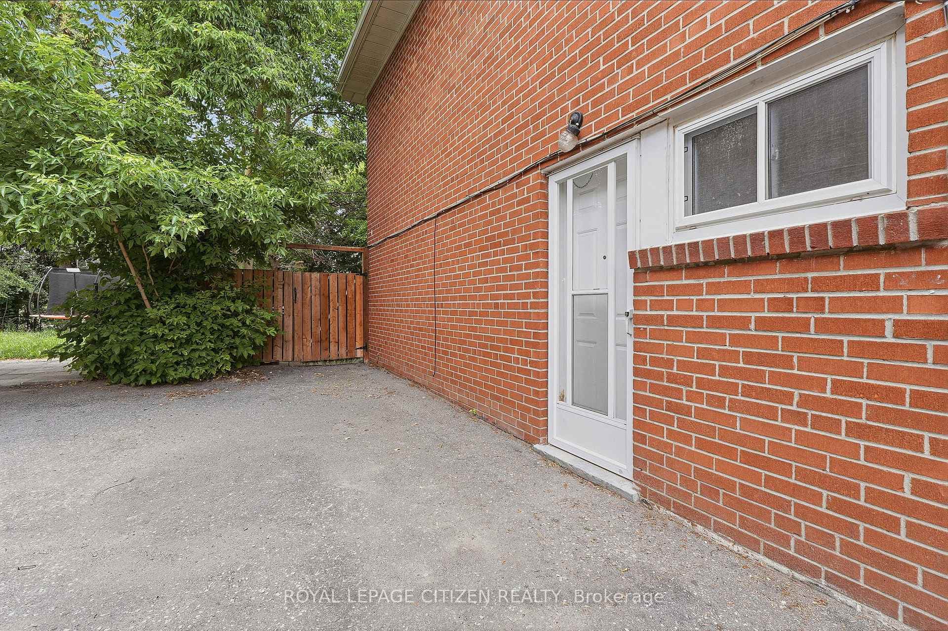 53 Grampian Crescent photo 27