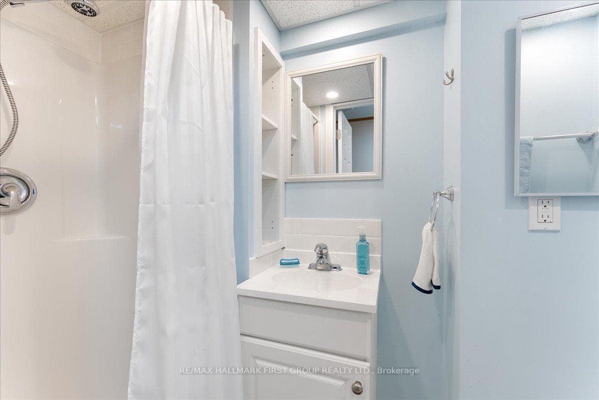 16 Goodfellow Street photo 39