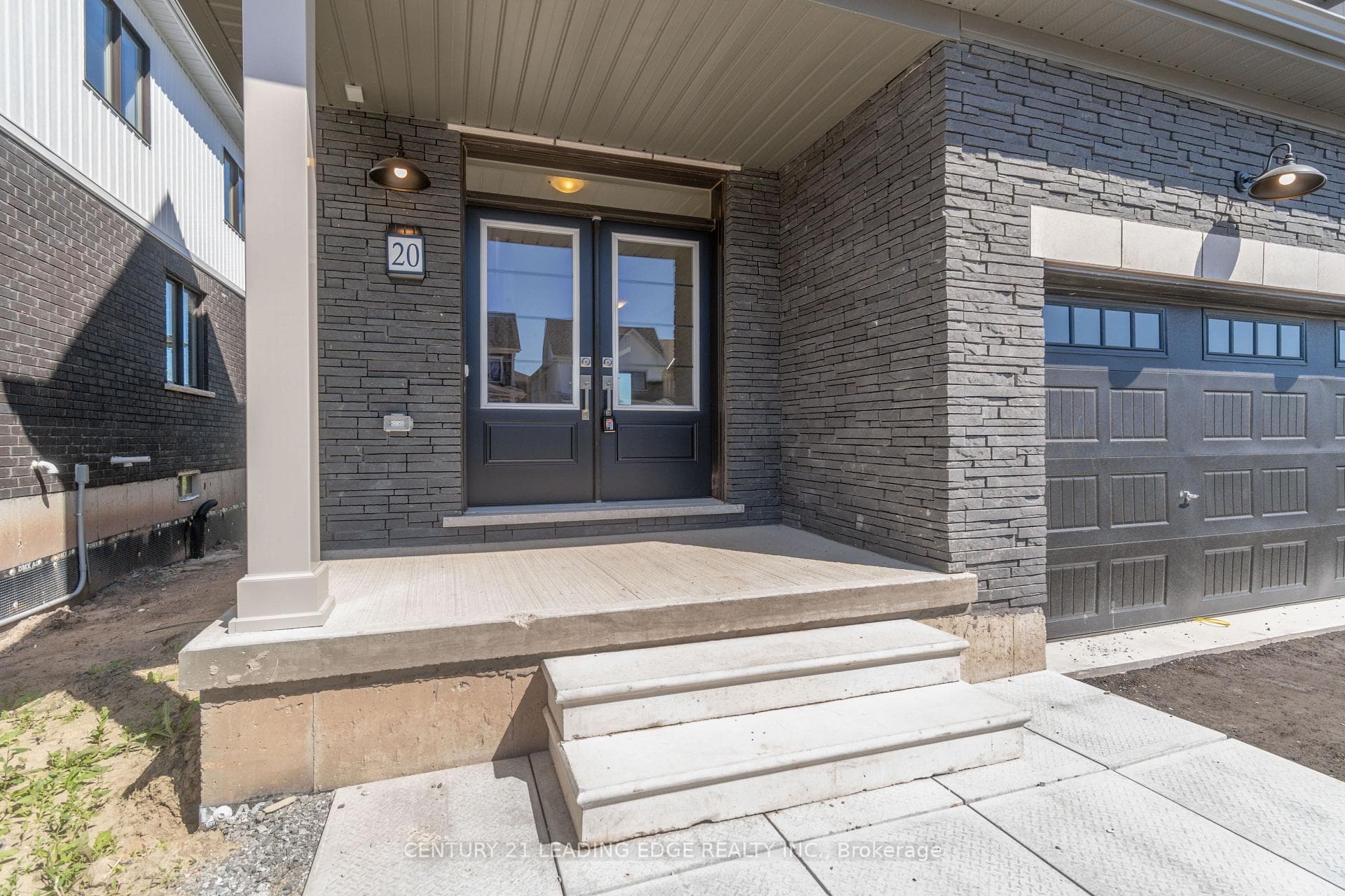 20 Aviron Crescent photo 6