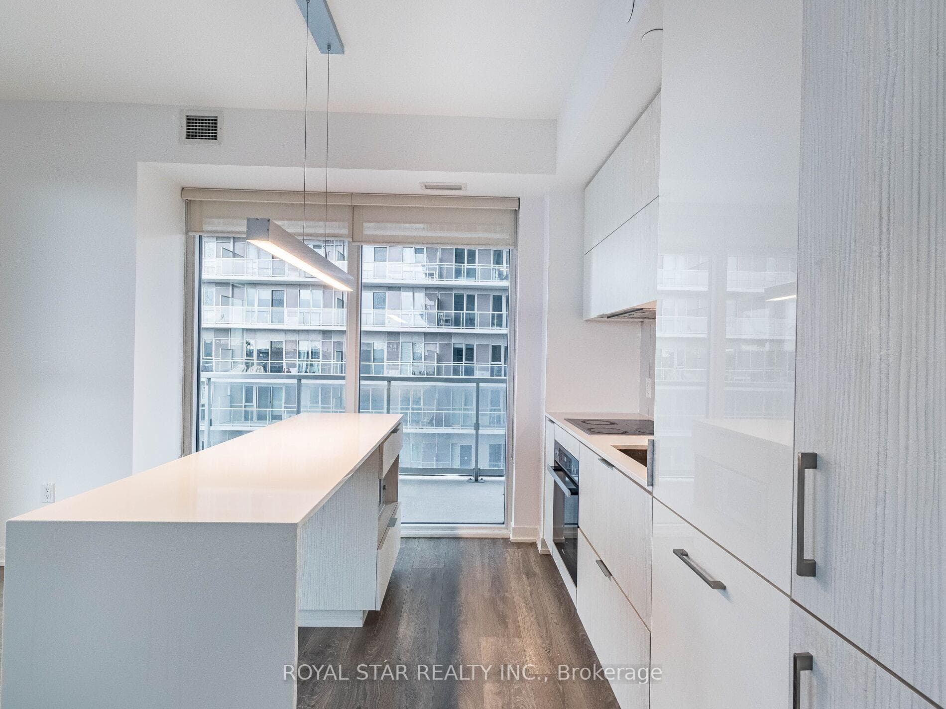 20 Richardson Street Unit 1305 photo 7