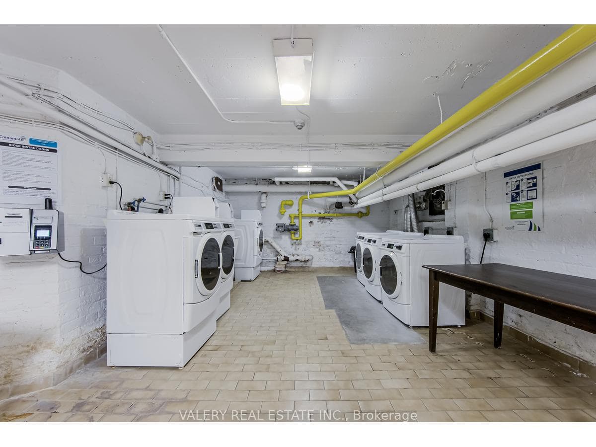 391 Sherbourne Street Unit 106 photo 7