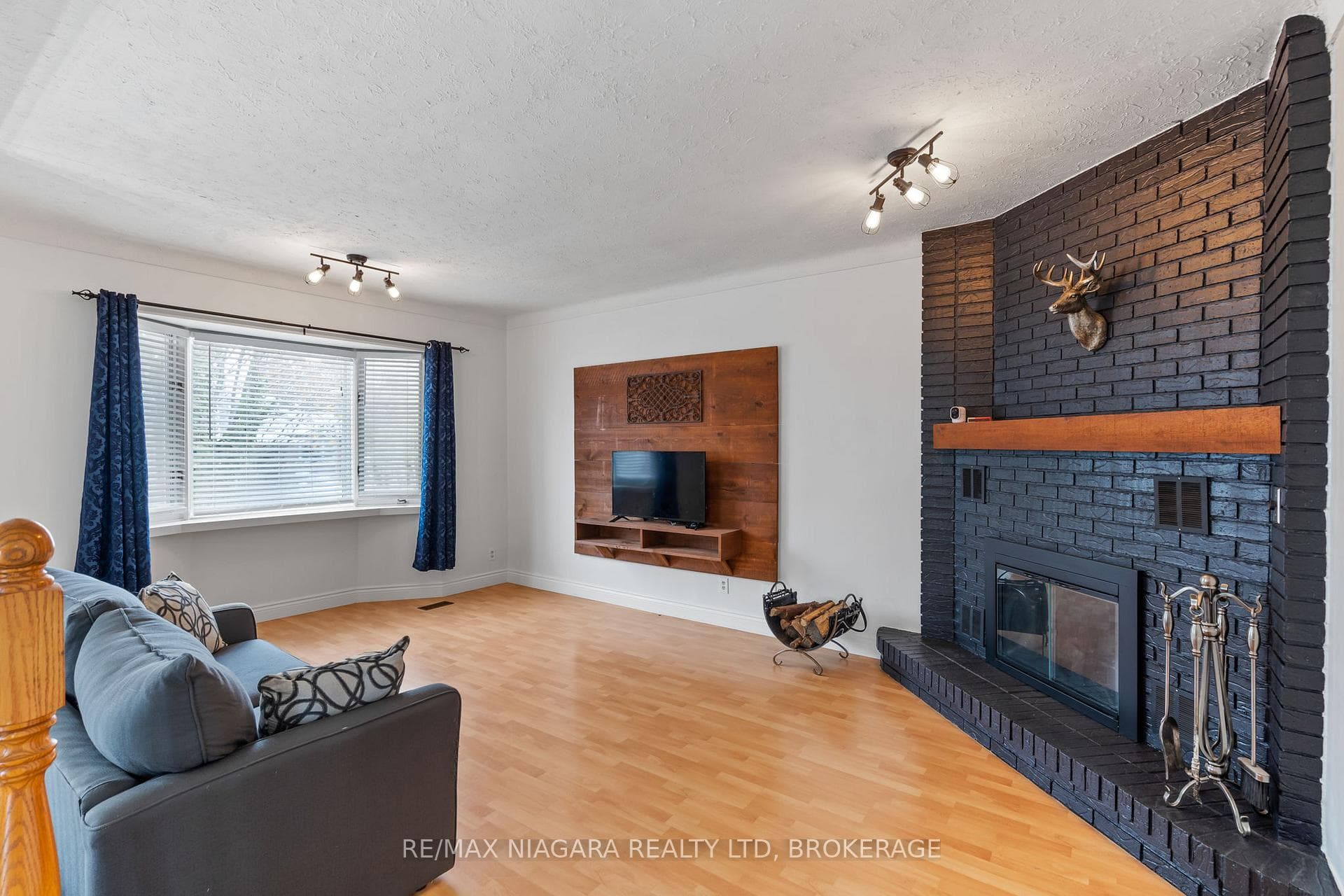 24 Forster Avenue photo 5