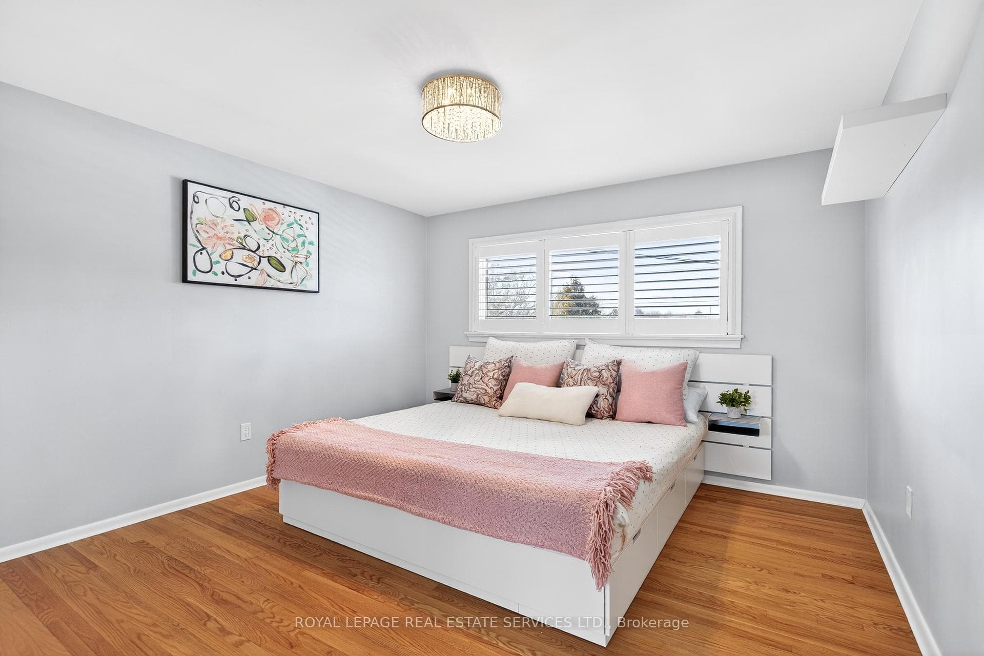 15 Belair Drive photo 25