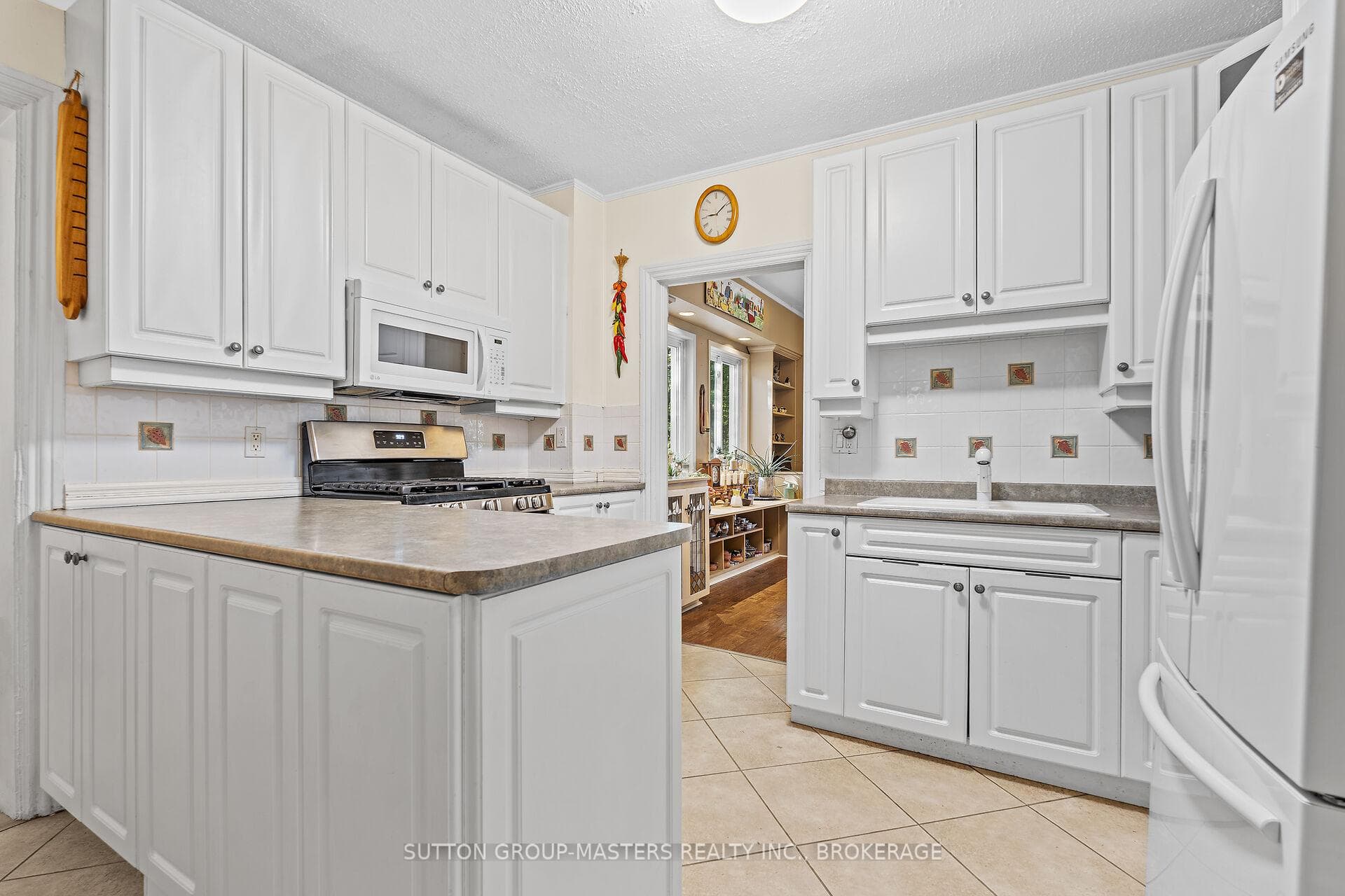 167 Brock Street photo 15