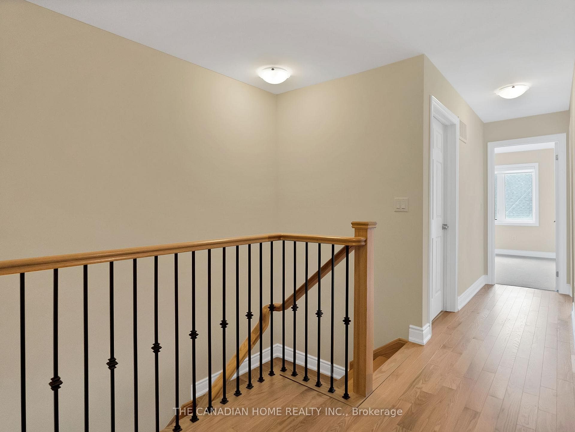 12 Marvin Avenue photo 16