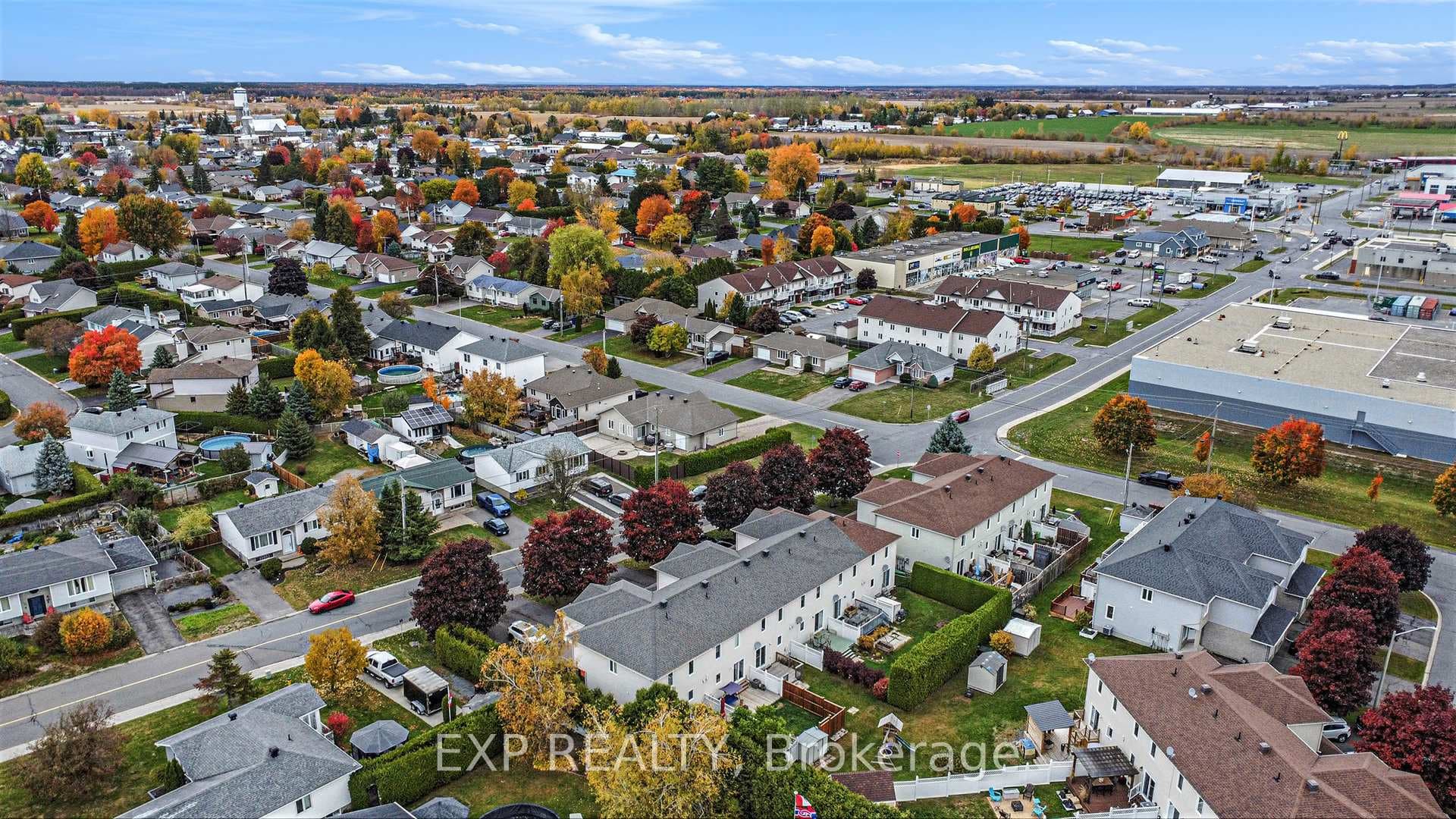 67 Lafleche Boulevard photo 37