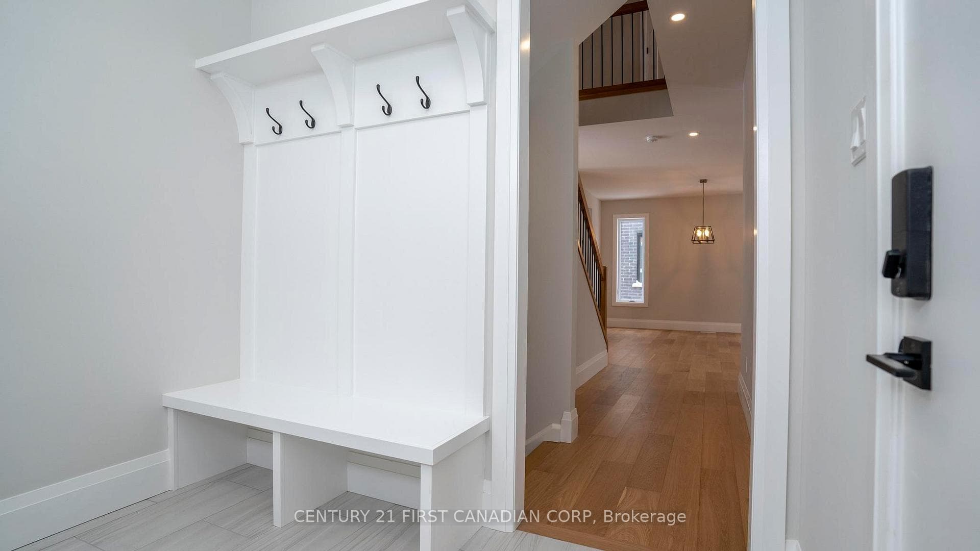 3495 Isleworth Road photo 18
