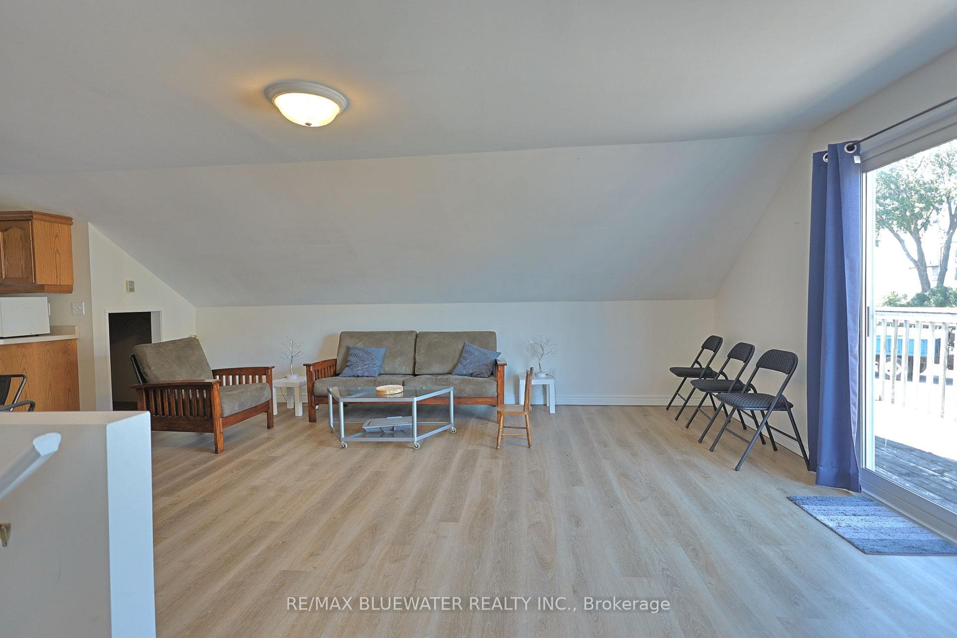 75 River Road photo 9
