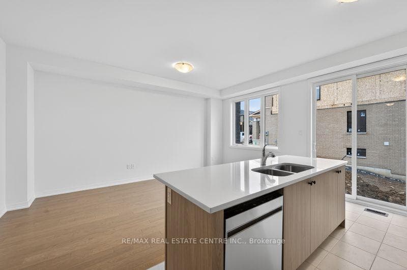 489 Jack Wilford Way photo 13
