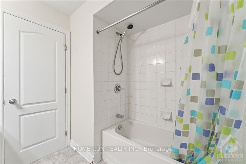 256 MOJAVE Crescent photo 22