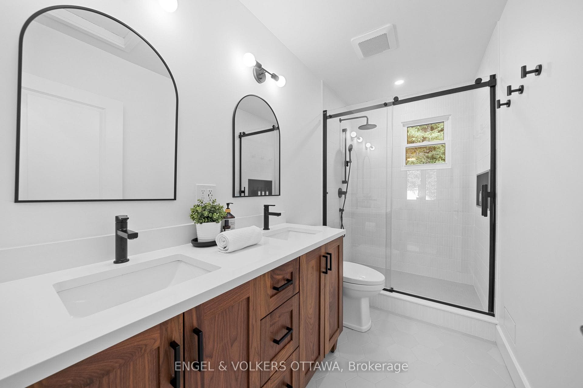 2161 Blossom Drive photo 33