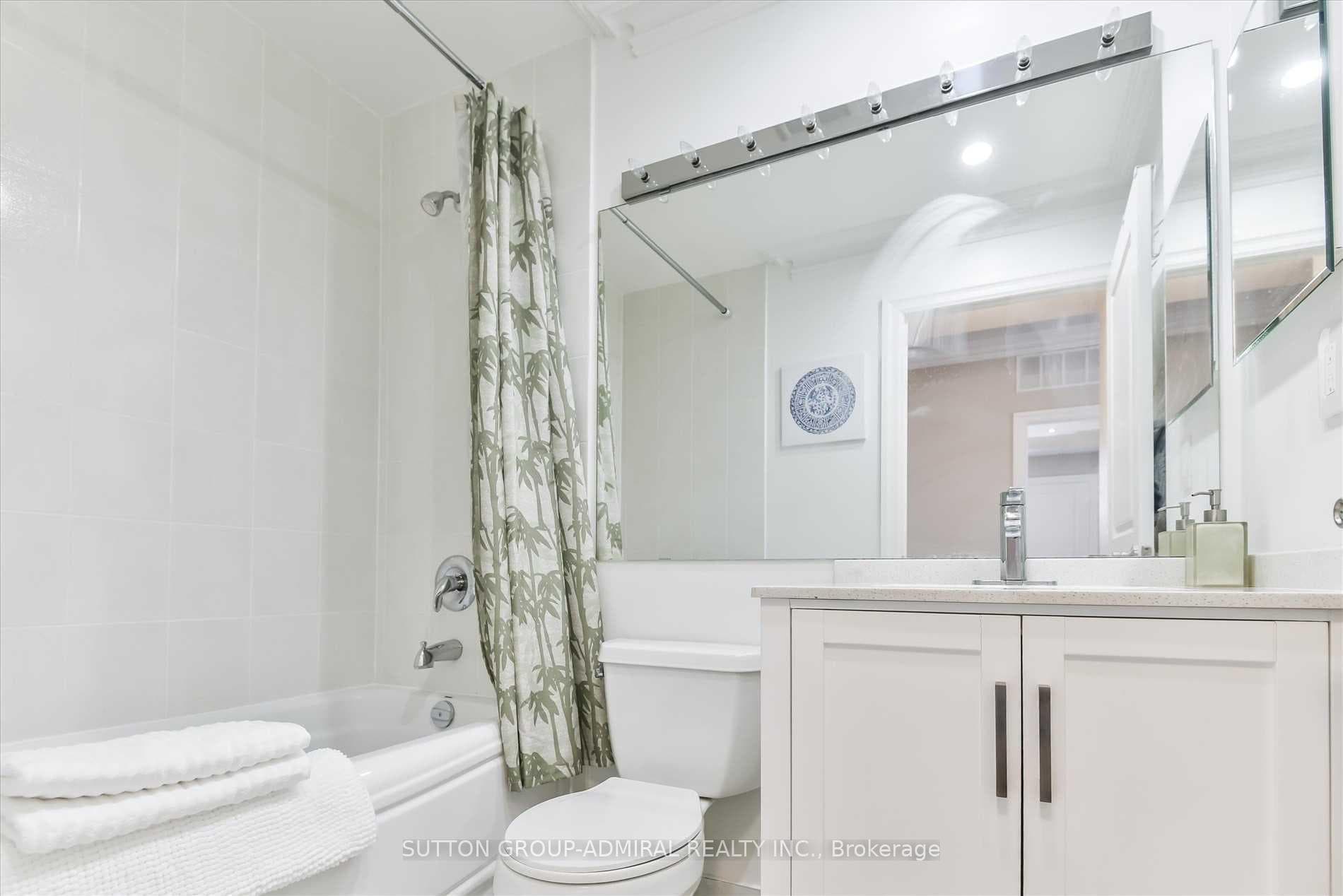 4968 Yonge Street Unit Ph202 photo 12