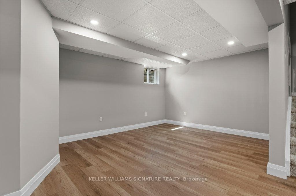 409 Vine Street Unit 3 photo 31