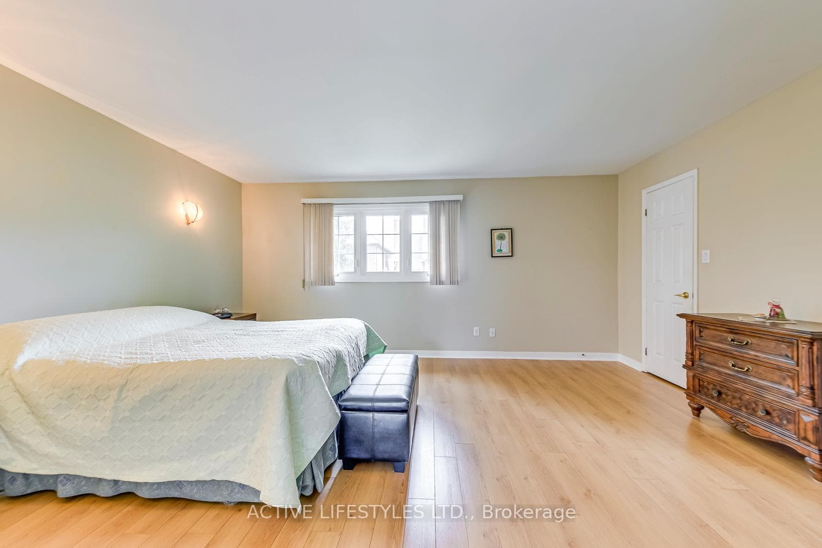 4228 Lastrada Heights photo 22