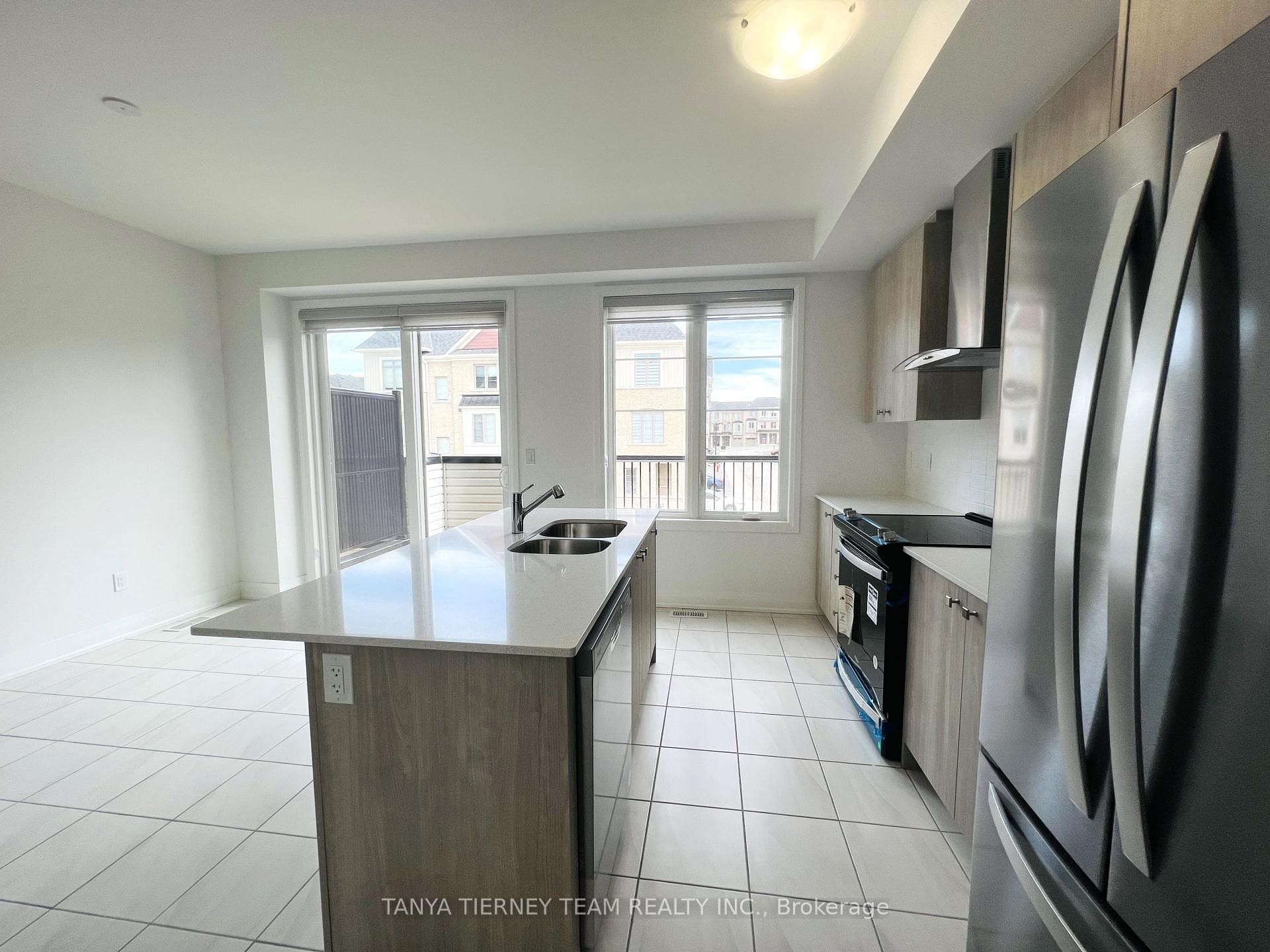 38 Waterside Way photo 16