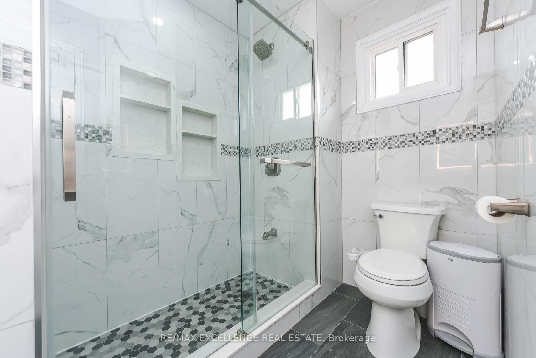 89 Castlehill Road photo 26
