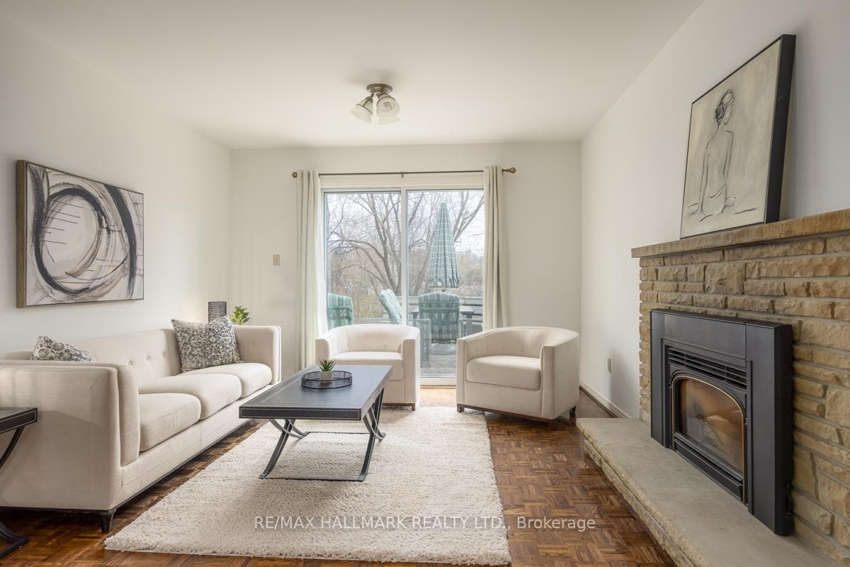 45 Silversted Drive photo 16