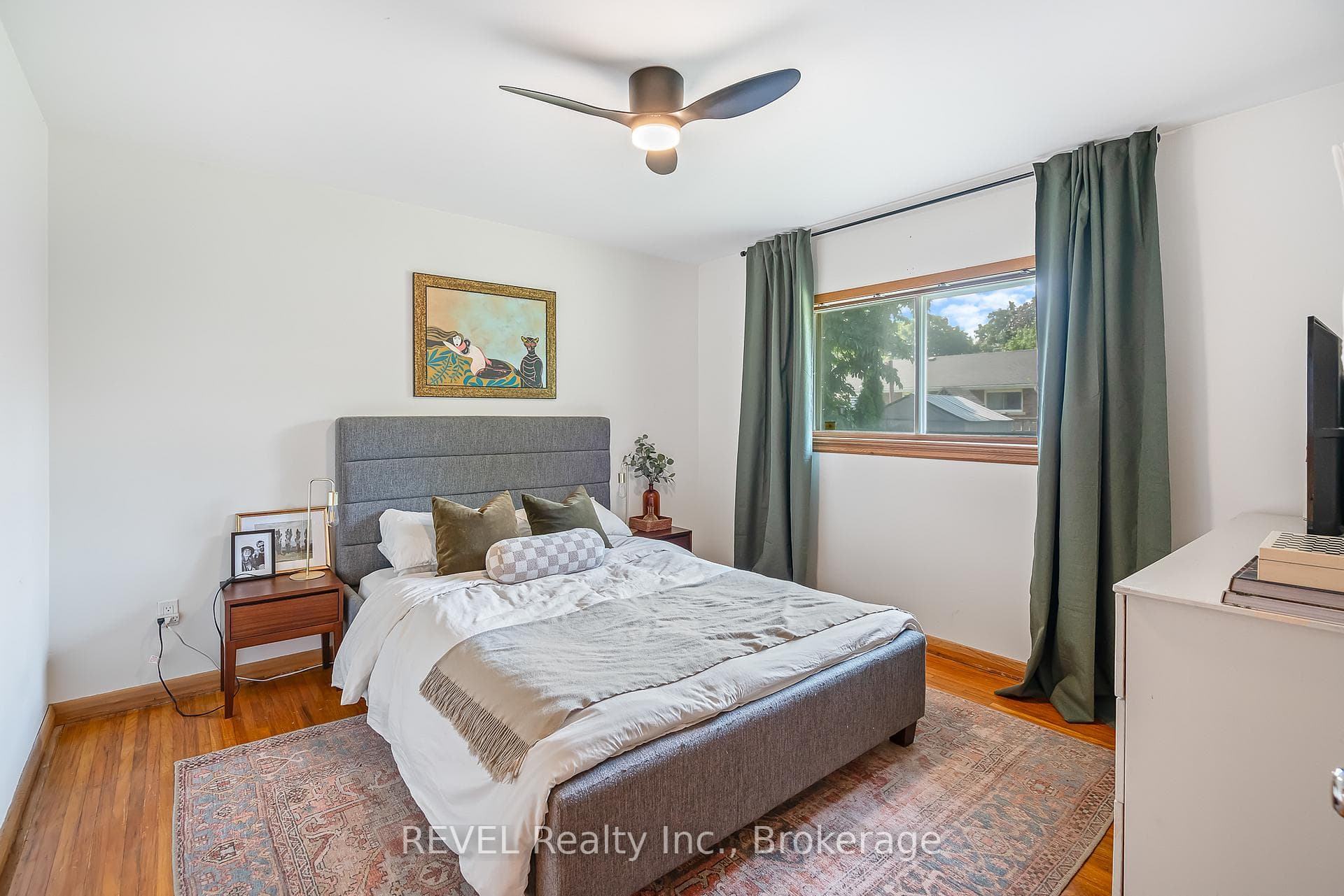 18 Broadmore Avenue photo 15