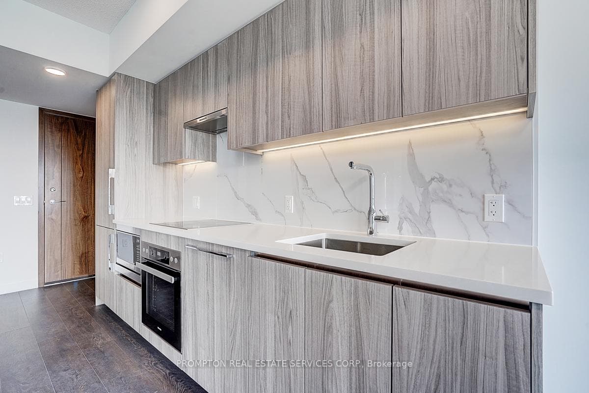 3 Concord Cityplace Way Unit 4102 photo 14