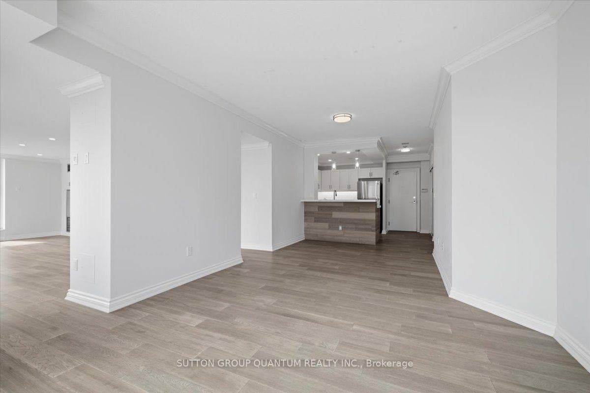 335 Webb Drive Unit PH106 photo 15