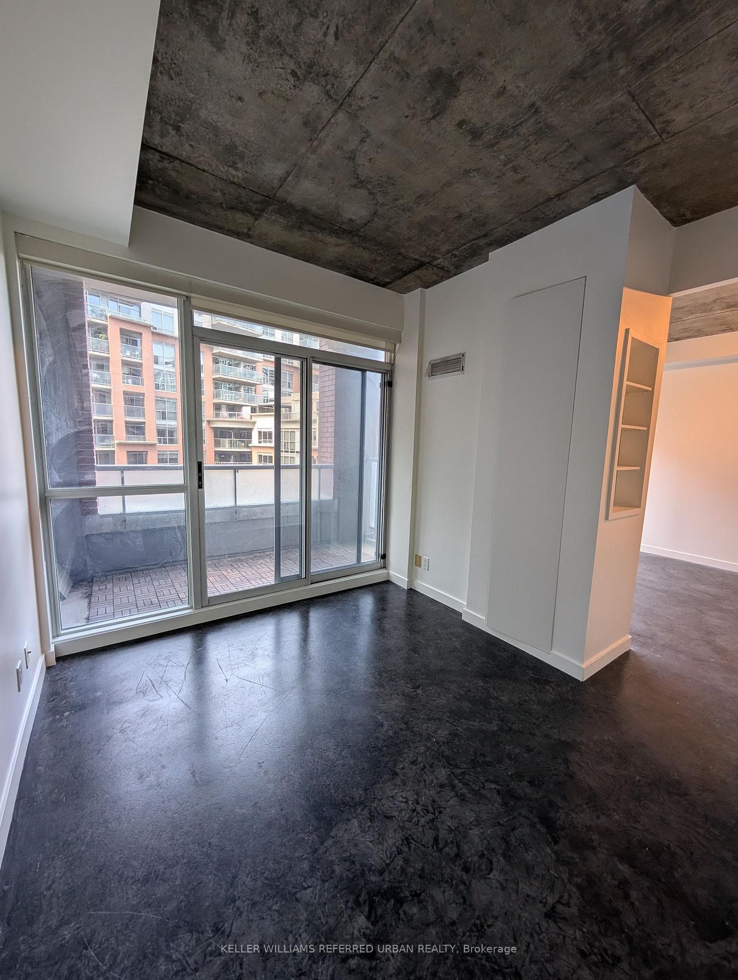 1 Shaw Street Unit 303 photo 6