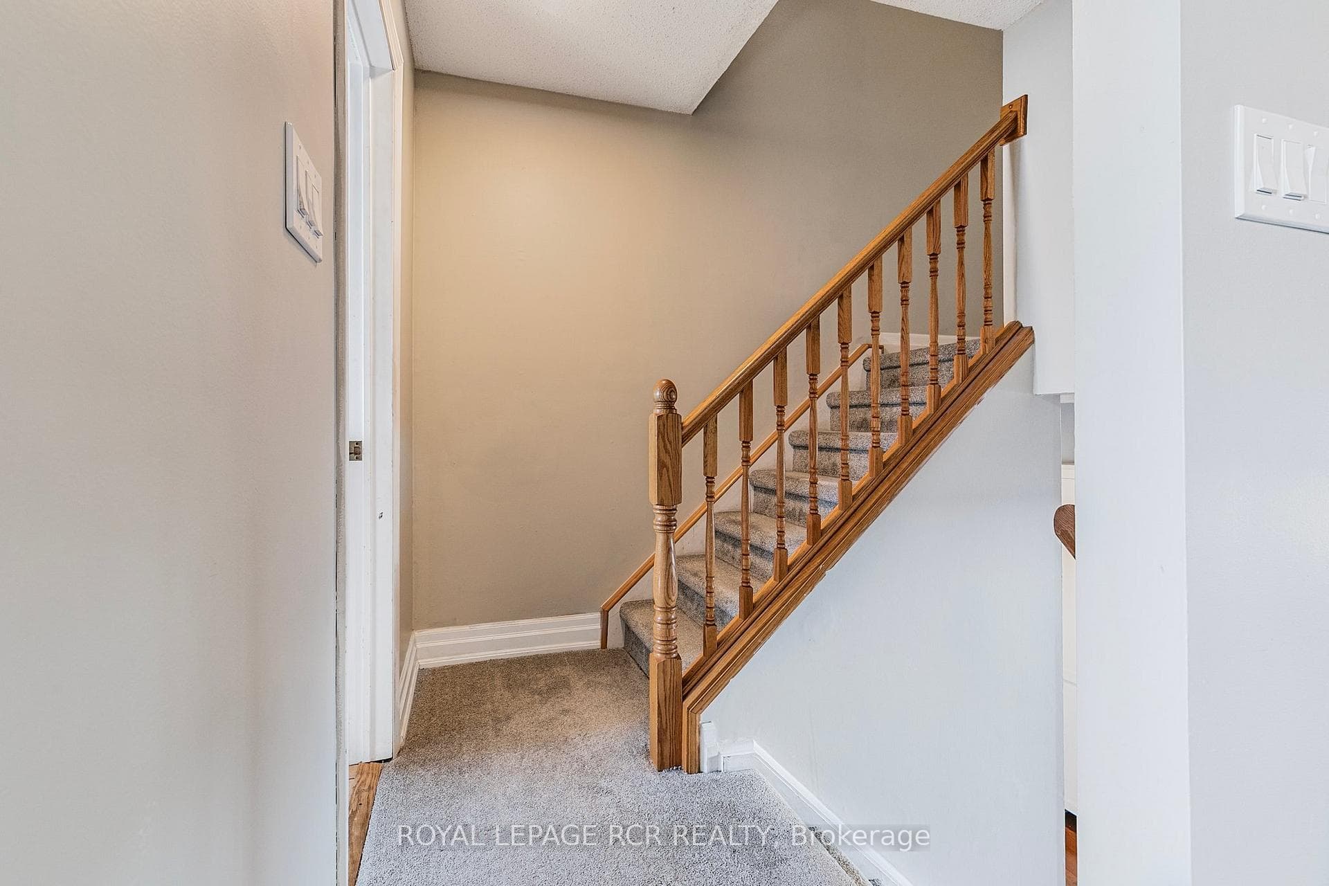 325 William Street Unit 31 photo 15