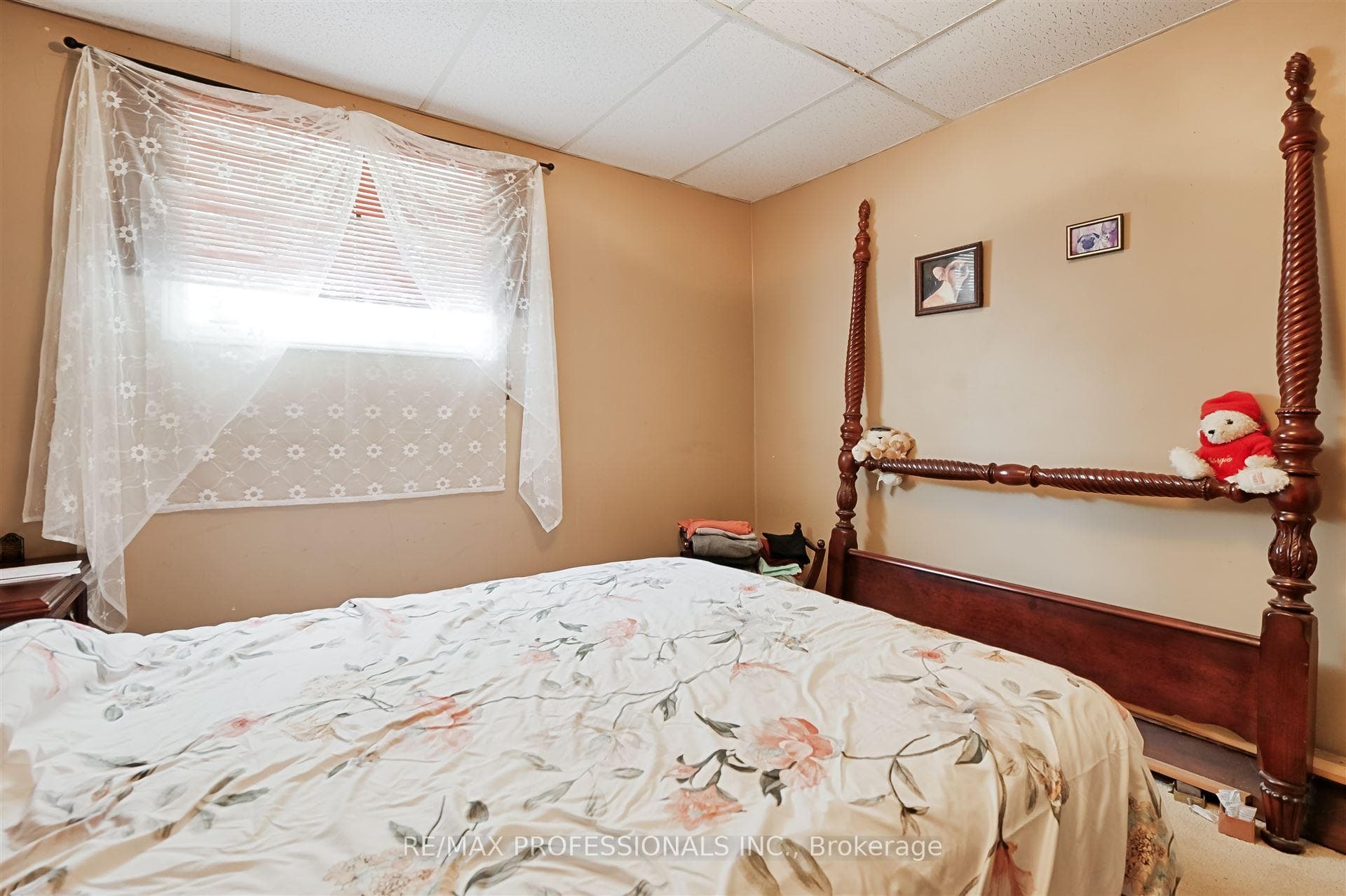 821 Tenth Line photo 28