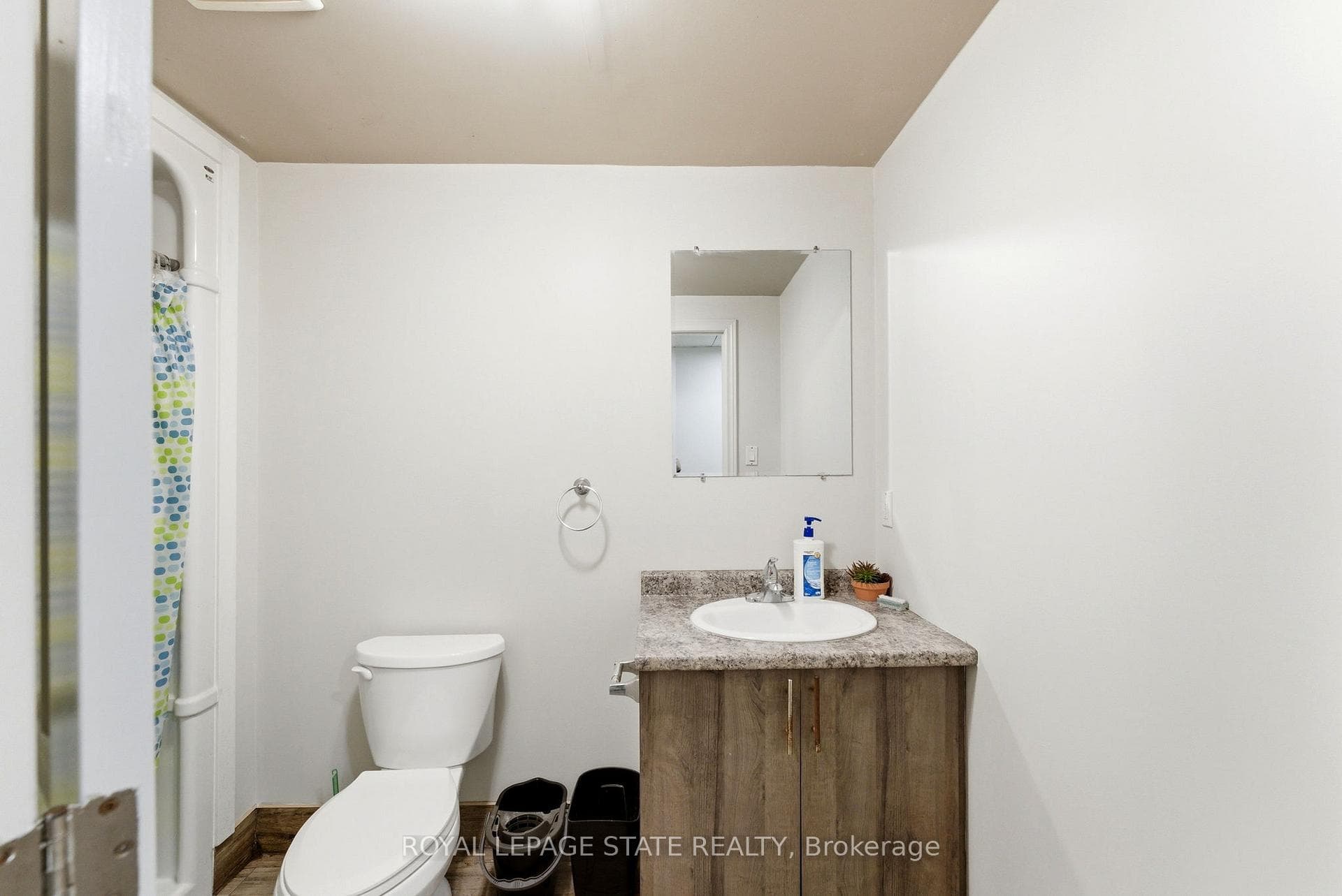 1745 King Street photo 38