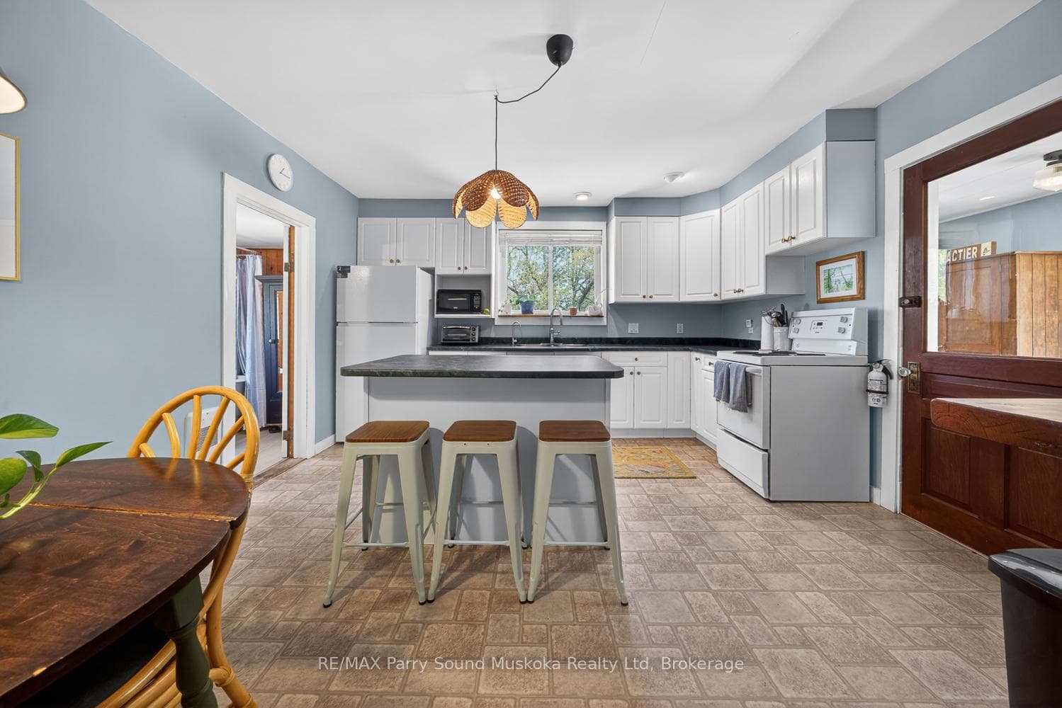516 High Street photo 11