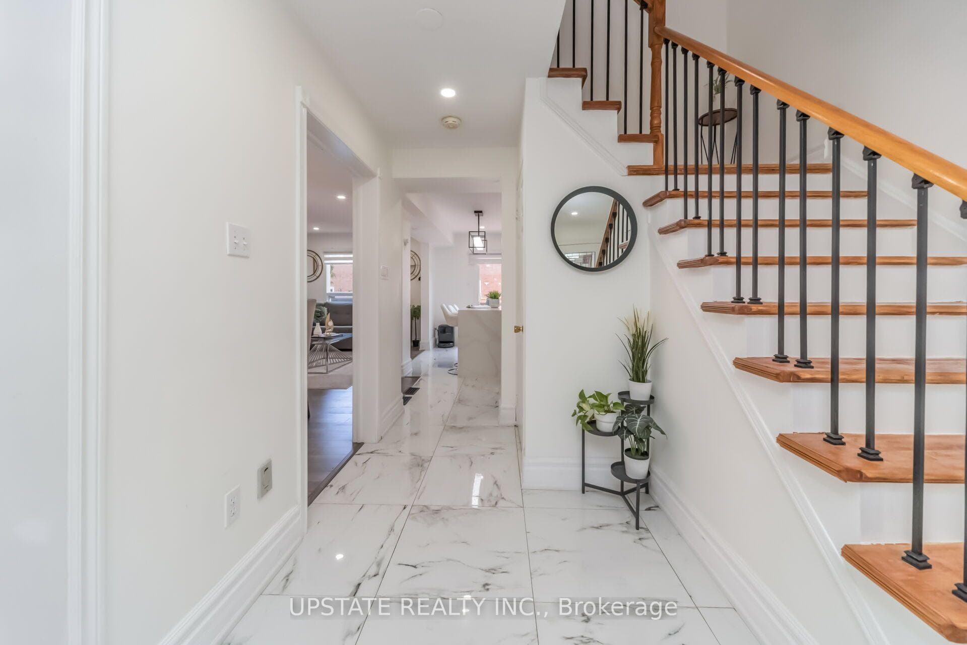 145 Valonia Drive photo 7