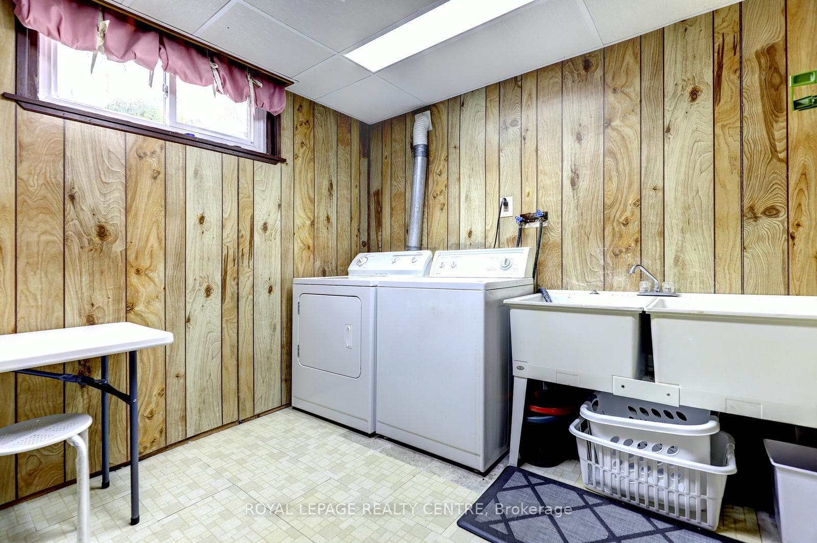 3119 Ballydown Crescent photo 30