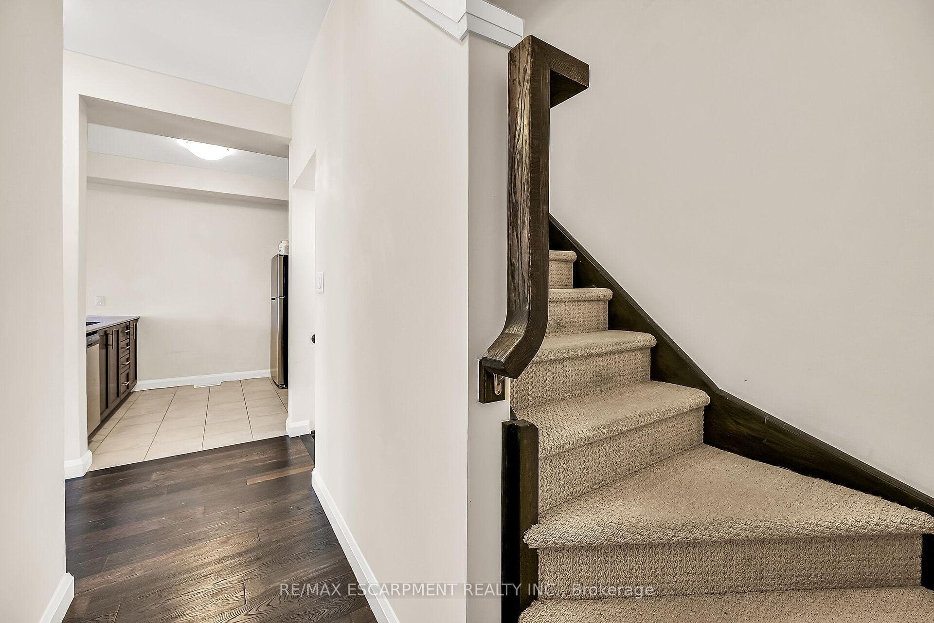 1169 Garner Road Unit 17 photo 18