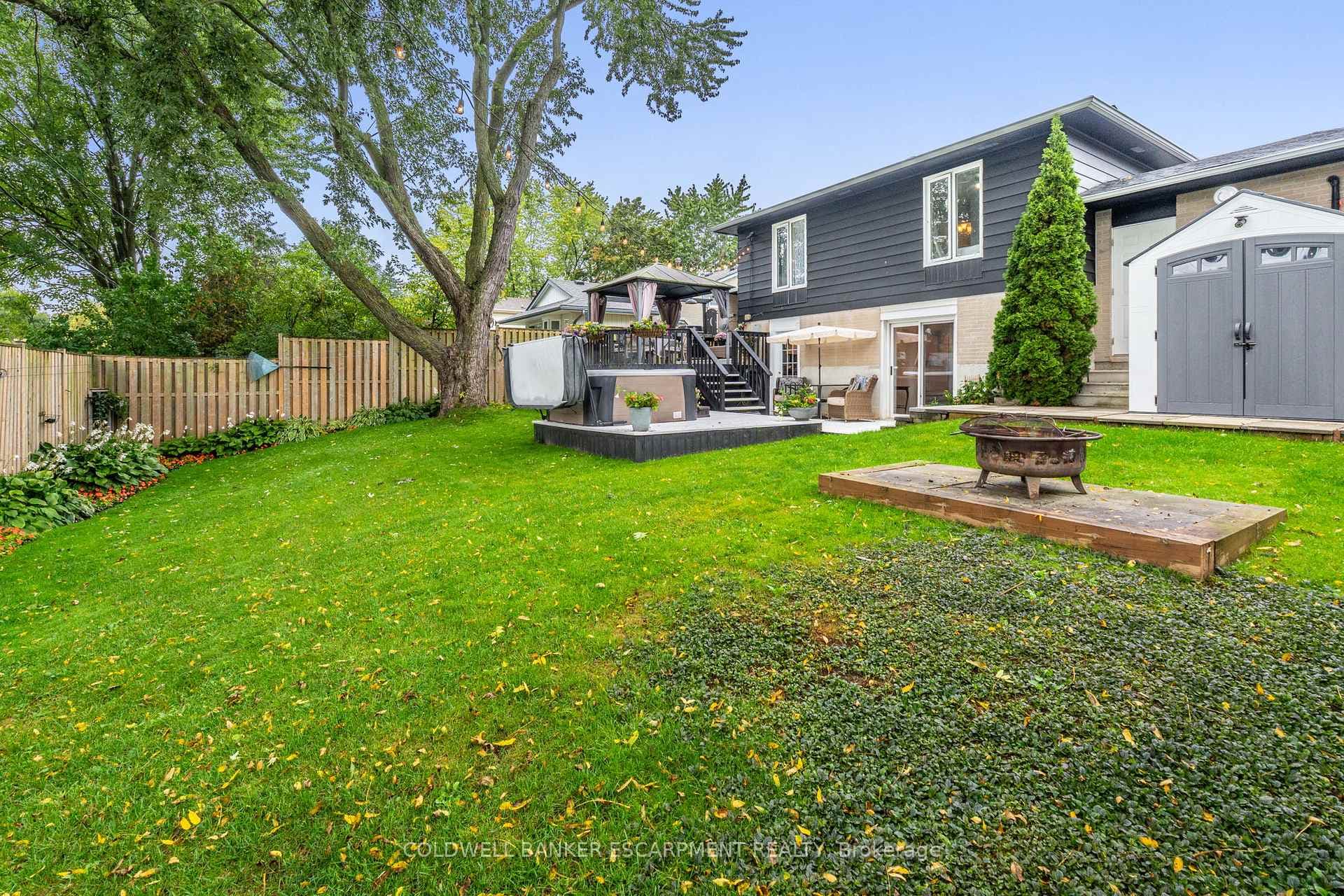 225 Elmore Drive photo 44