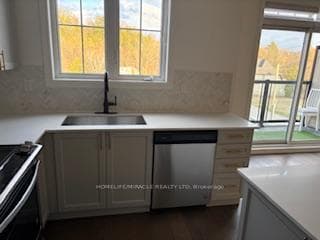 198 Pine Grove Road Unit 216 photo 6