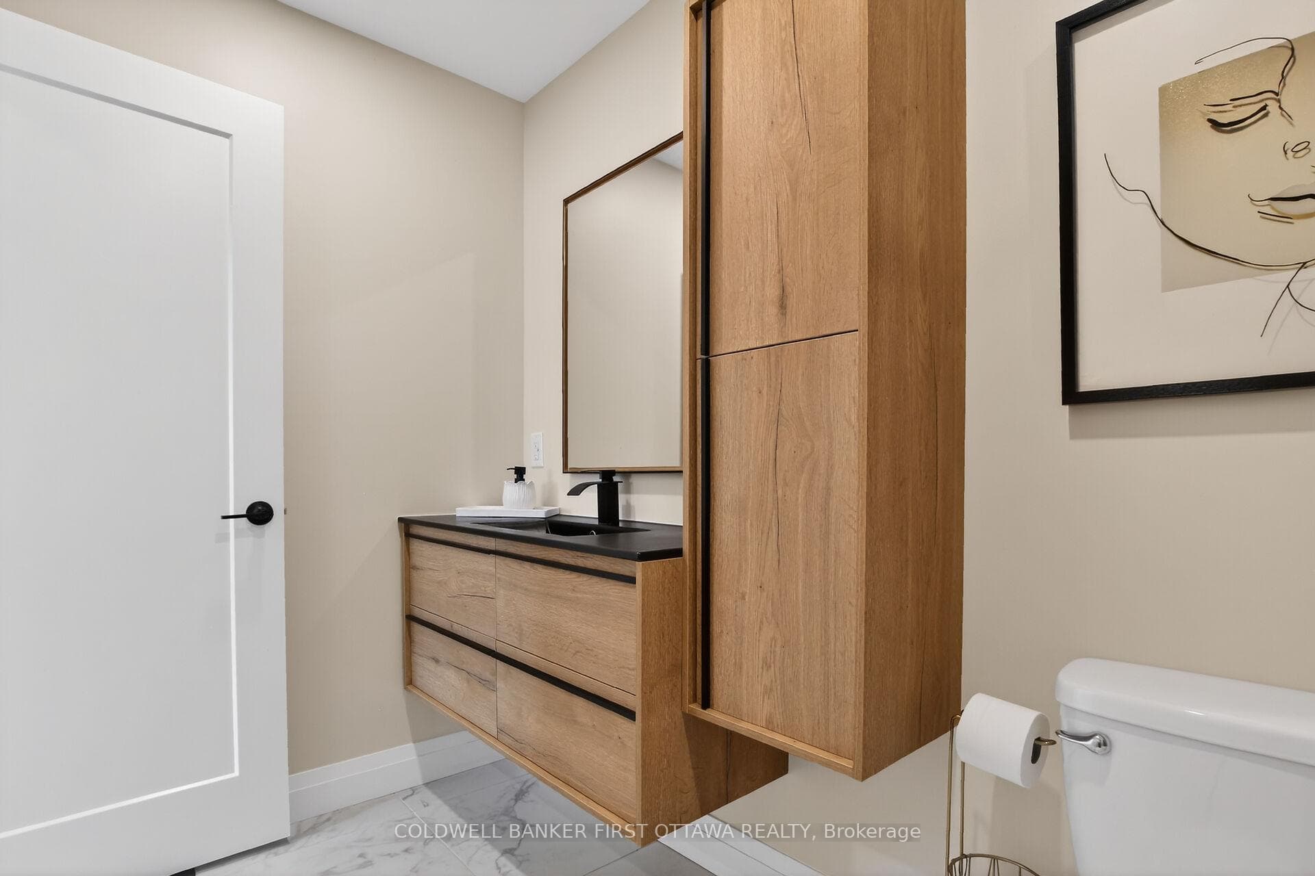 207 Owen Lucas Street photo 35