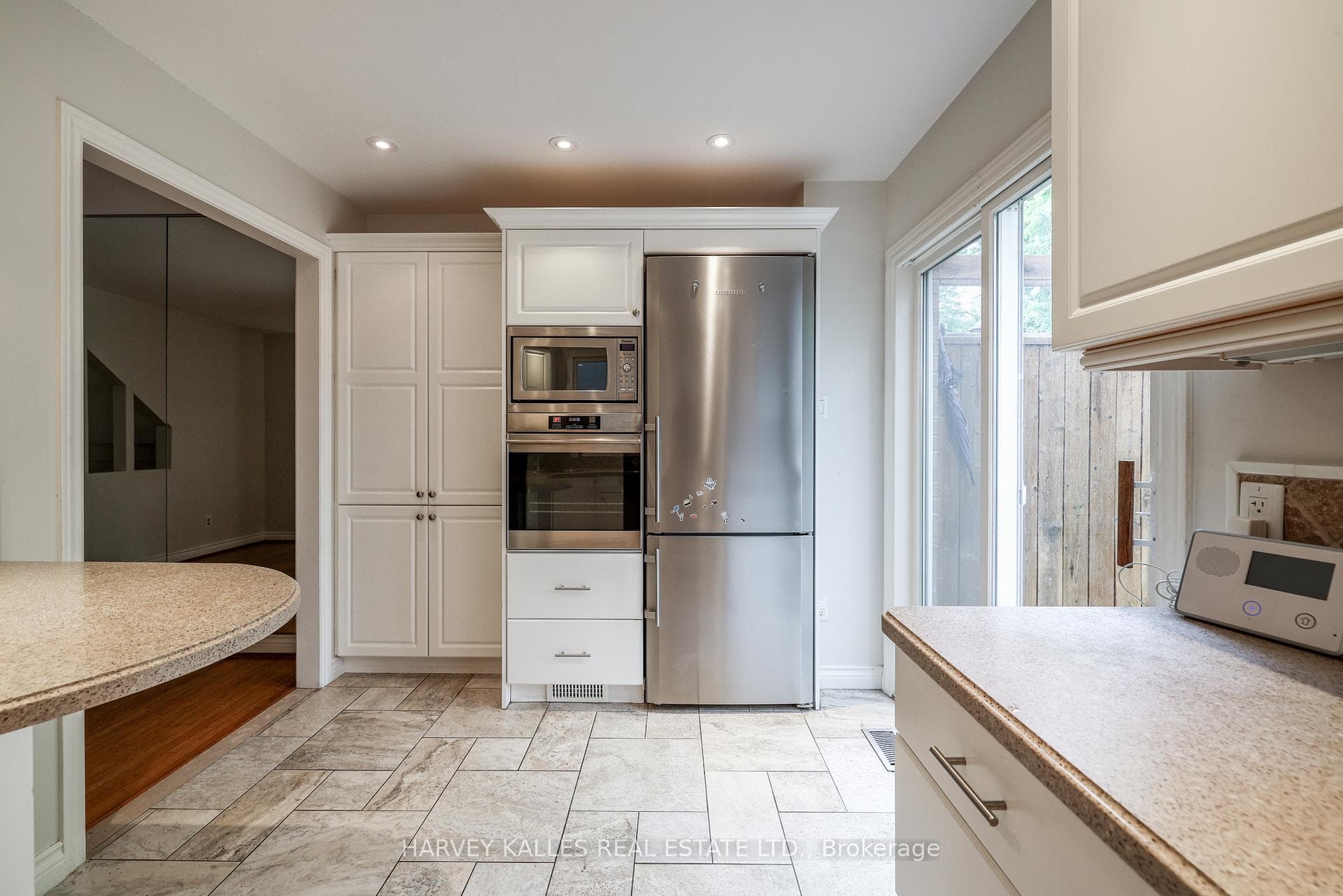 45A Castlefield Avenue photo 11