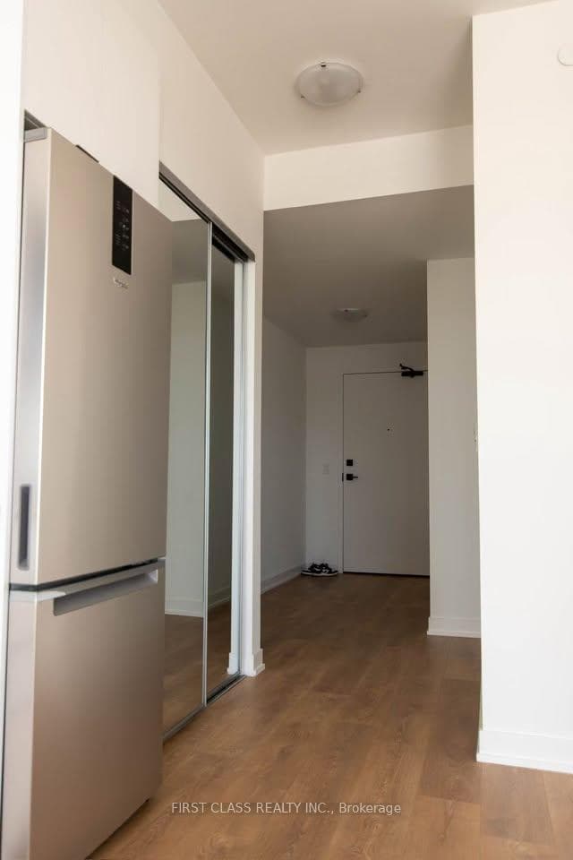 474 Caldari Road Unit 1210 photo 7