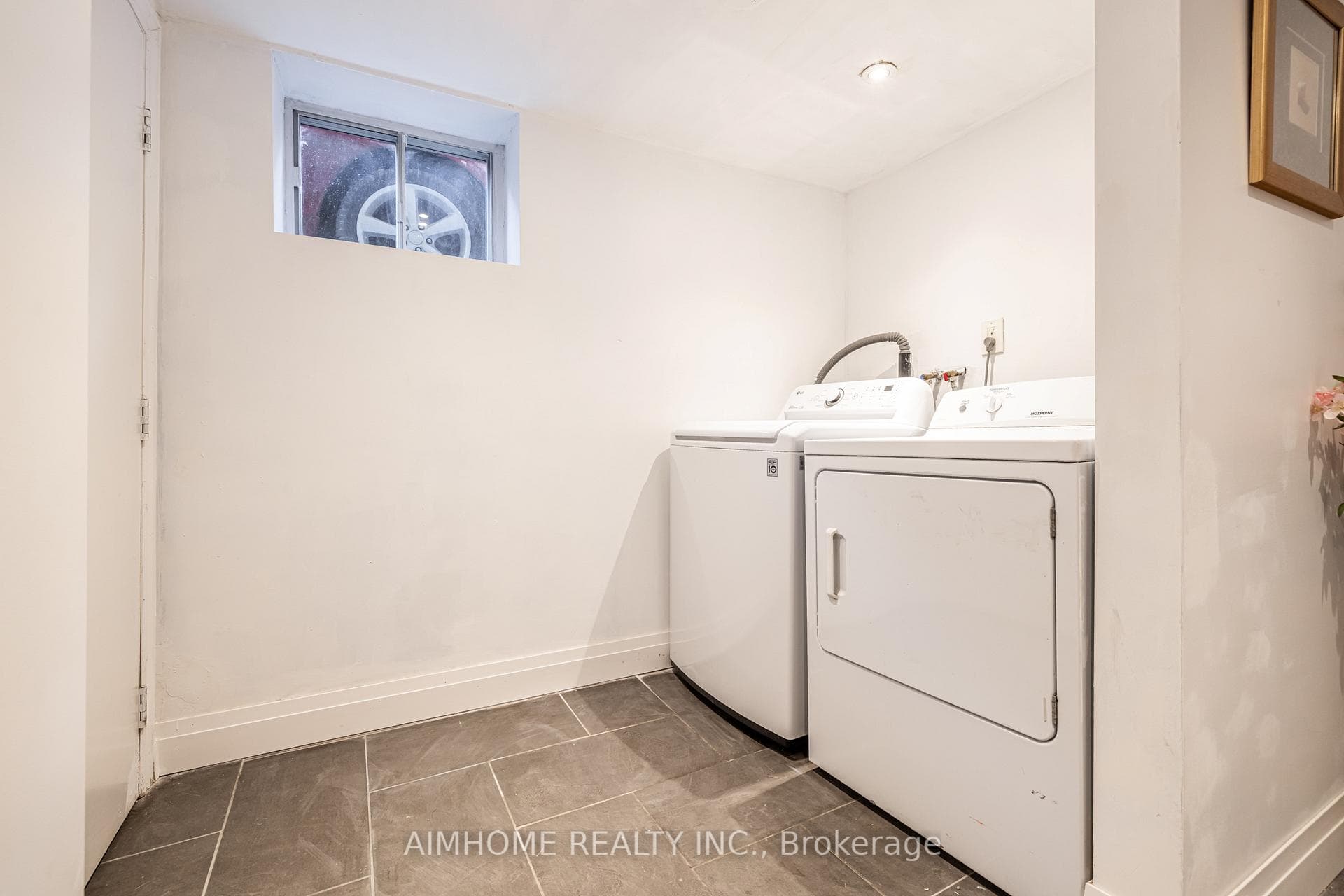 497 Dawes Road photo 18