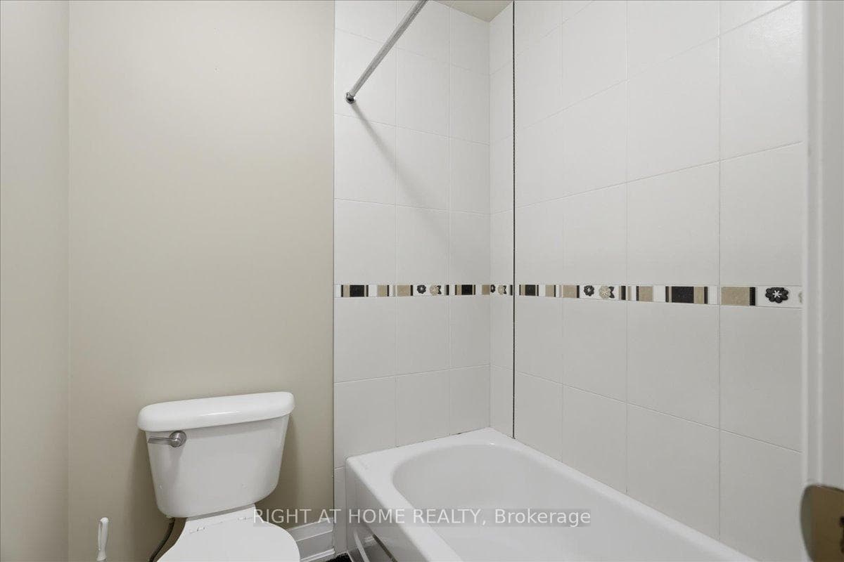 31 Christy Drive photo 41