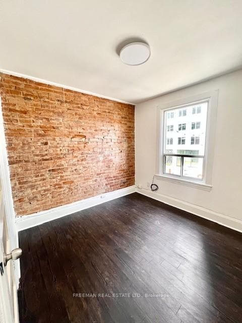 793 Bathurst Street Unit 2nd FLR photo 3