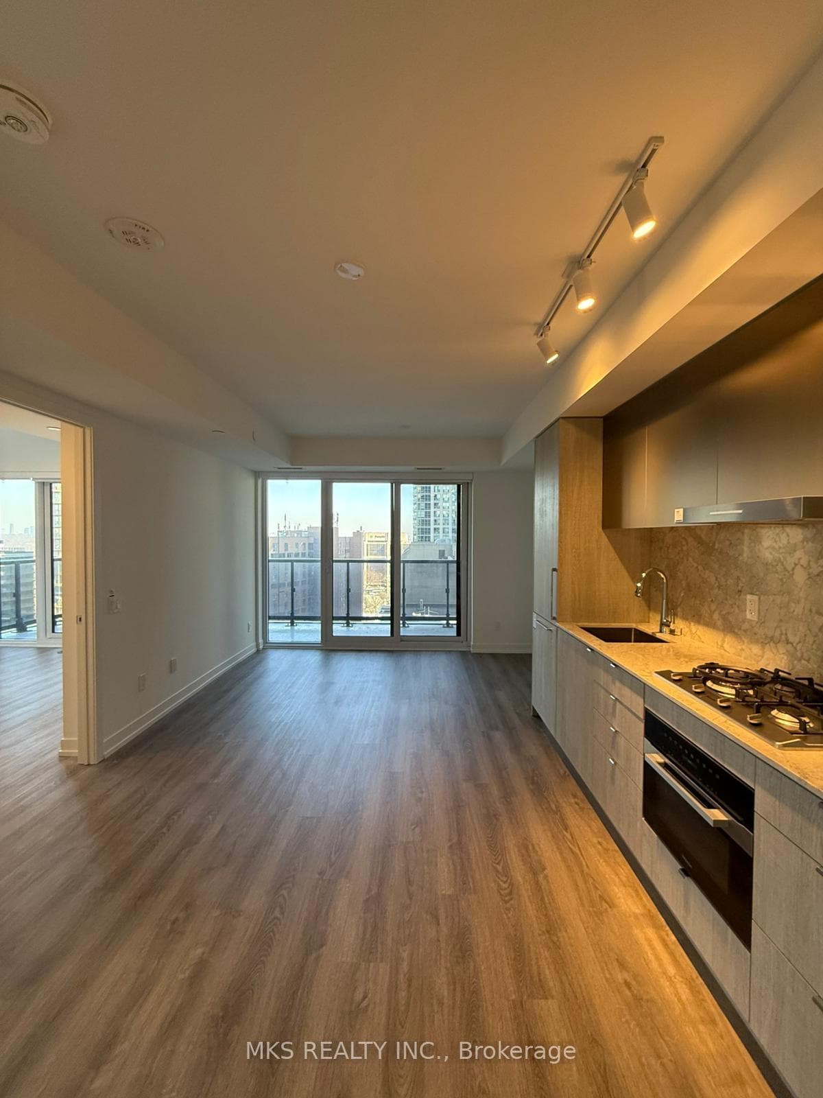 771 Yonge Street Unit 1808 photo 17