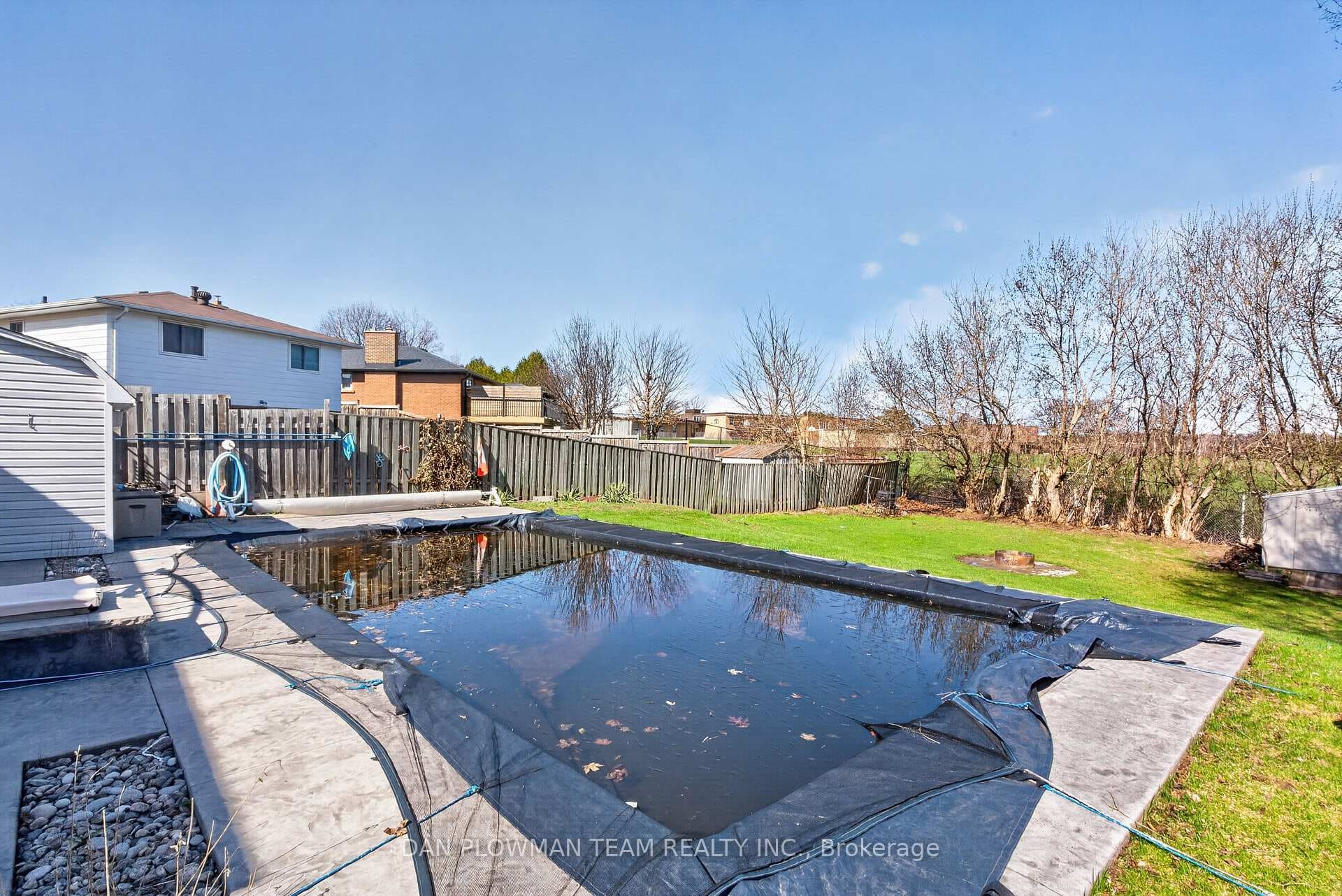 215 Central Park Boulevard photo 42