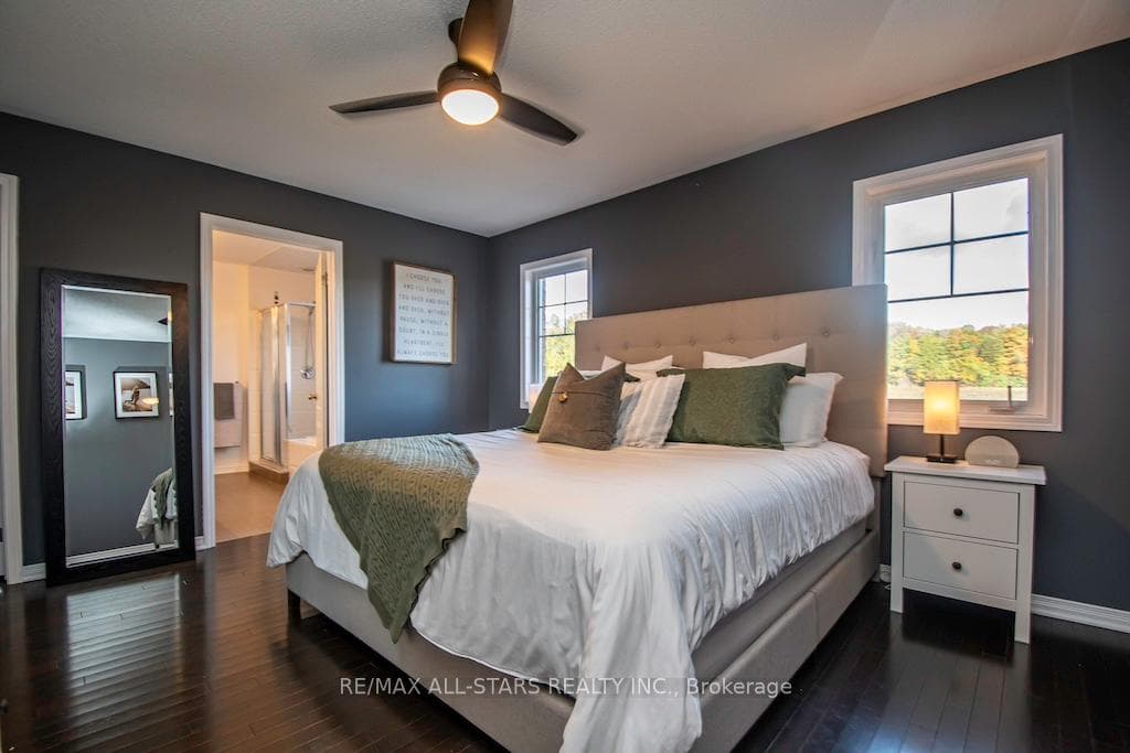 94 Ross Wright Avenue photo 18