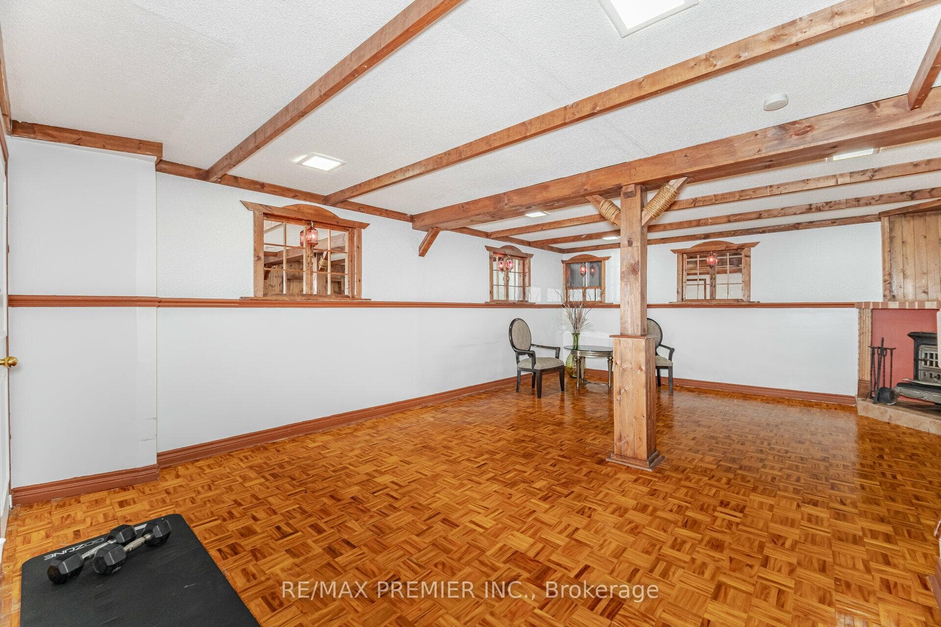 40 Agincourt Road photo 26