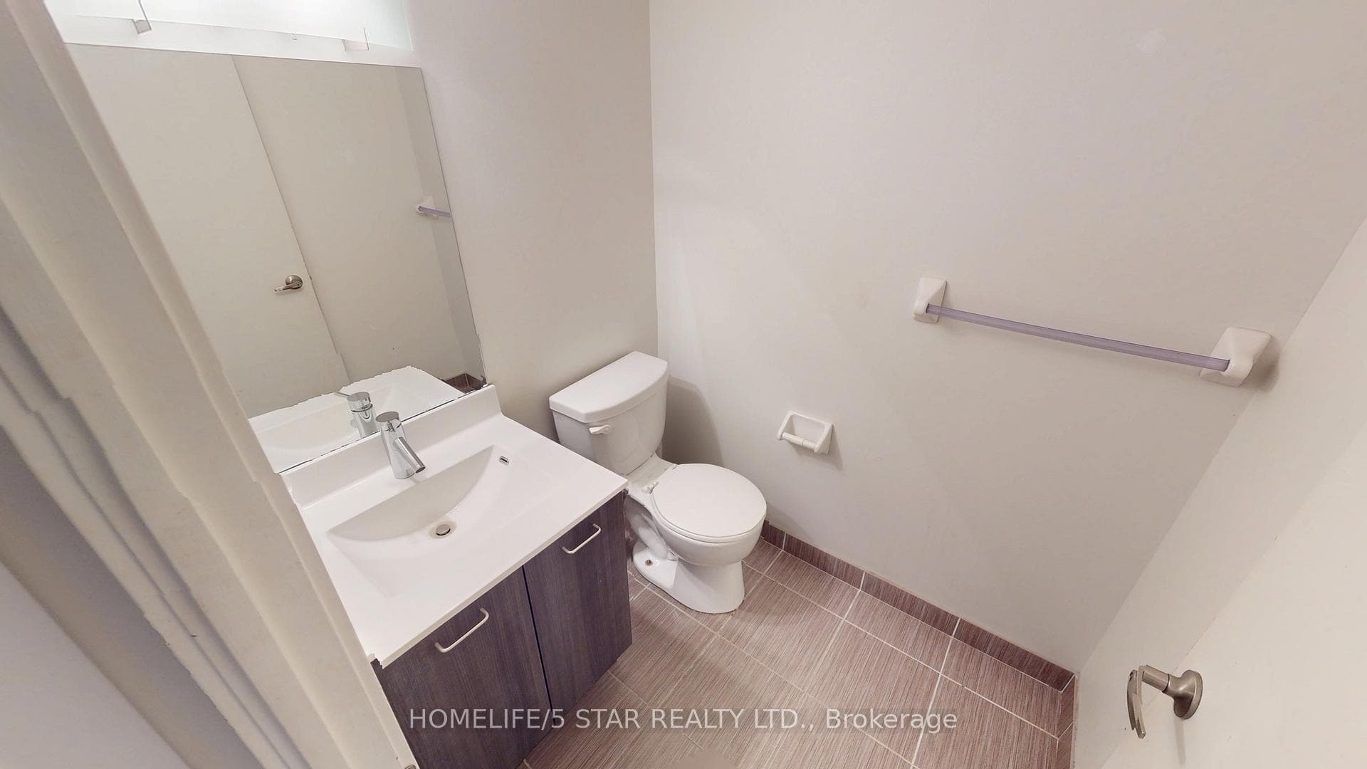 20 Joe Shuster Way Unit 321 photo 16