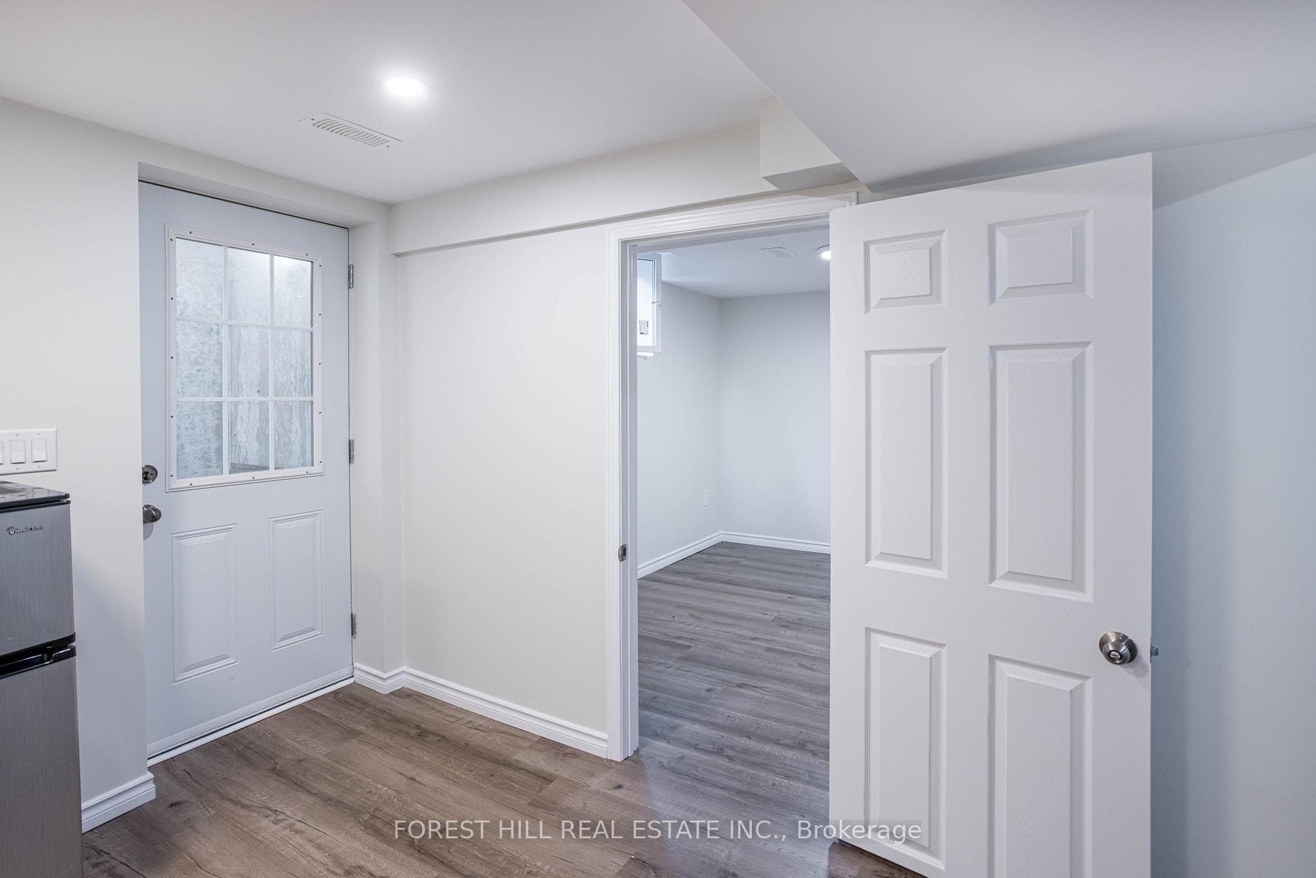 125 Brookmill Drive Unit Lower A photo 11