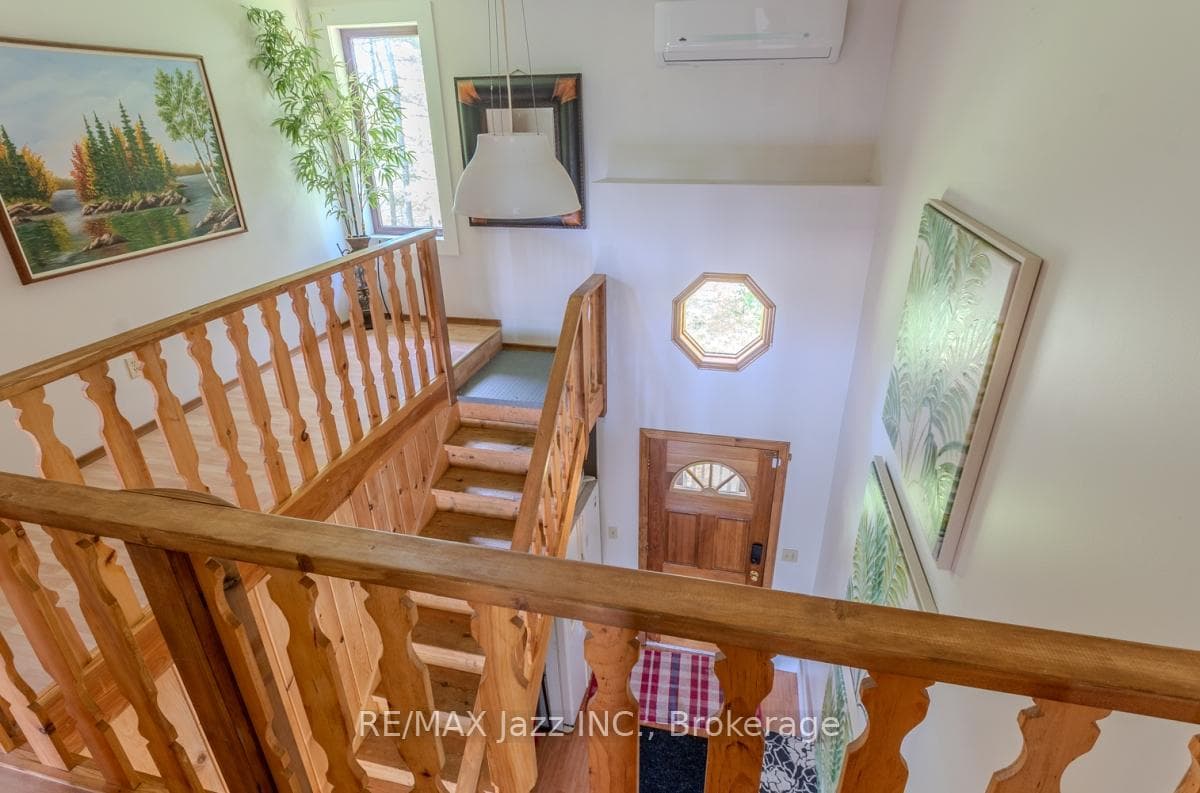 1314 Shebeshekong Road photo 18
